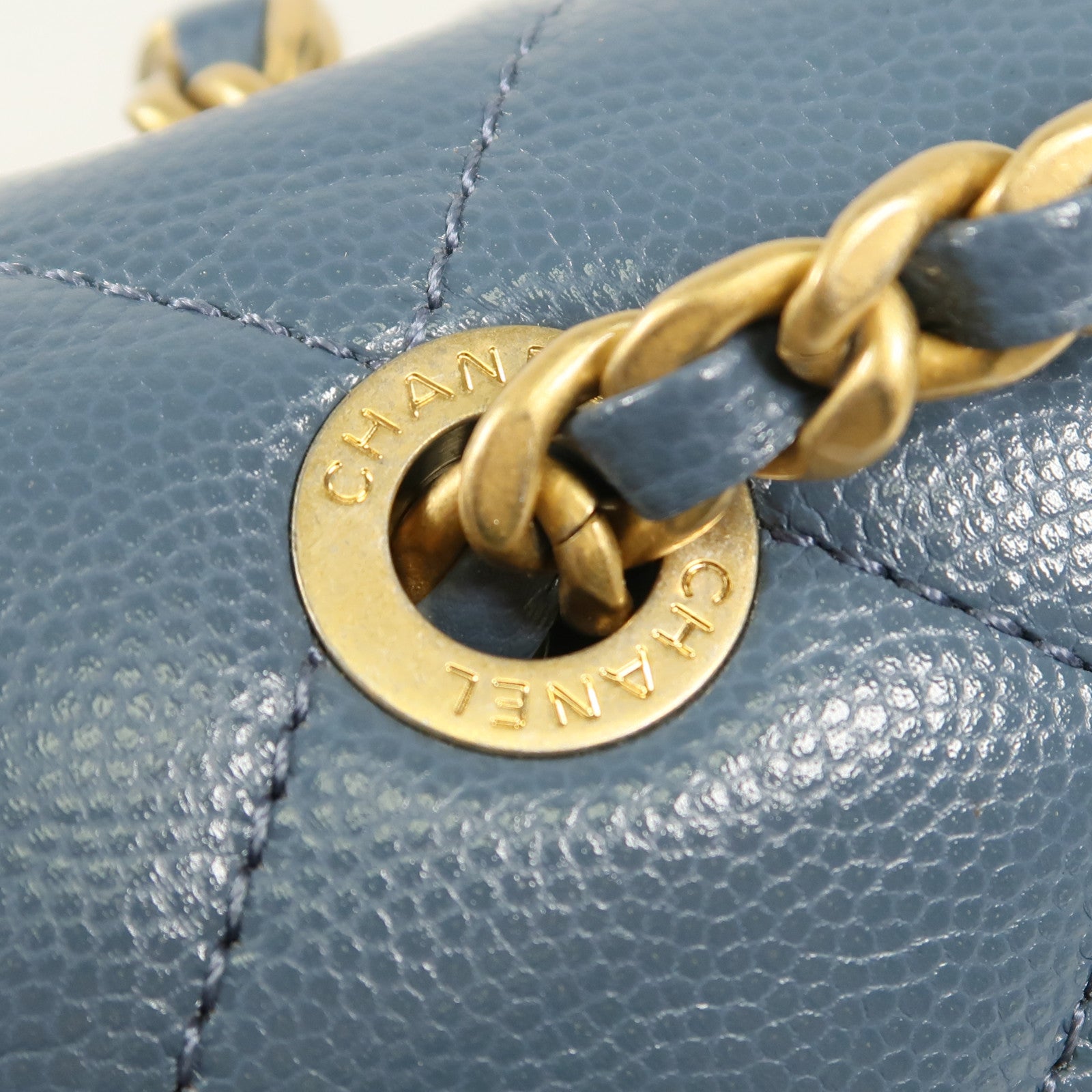 CHANEL 牛皮皮革Backpack金扣鏈帶背包