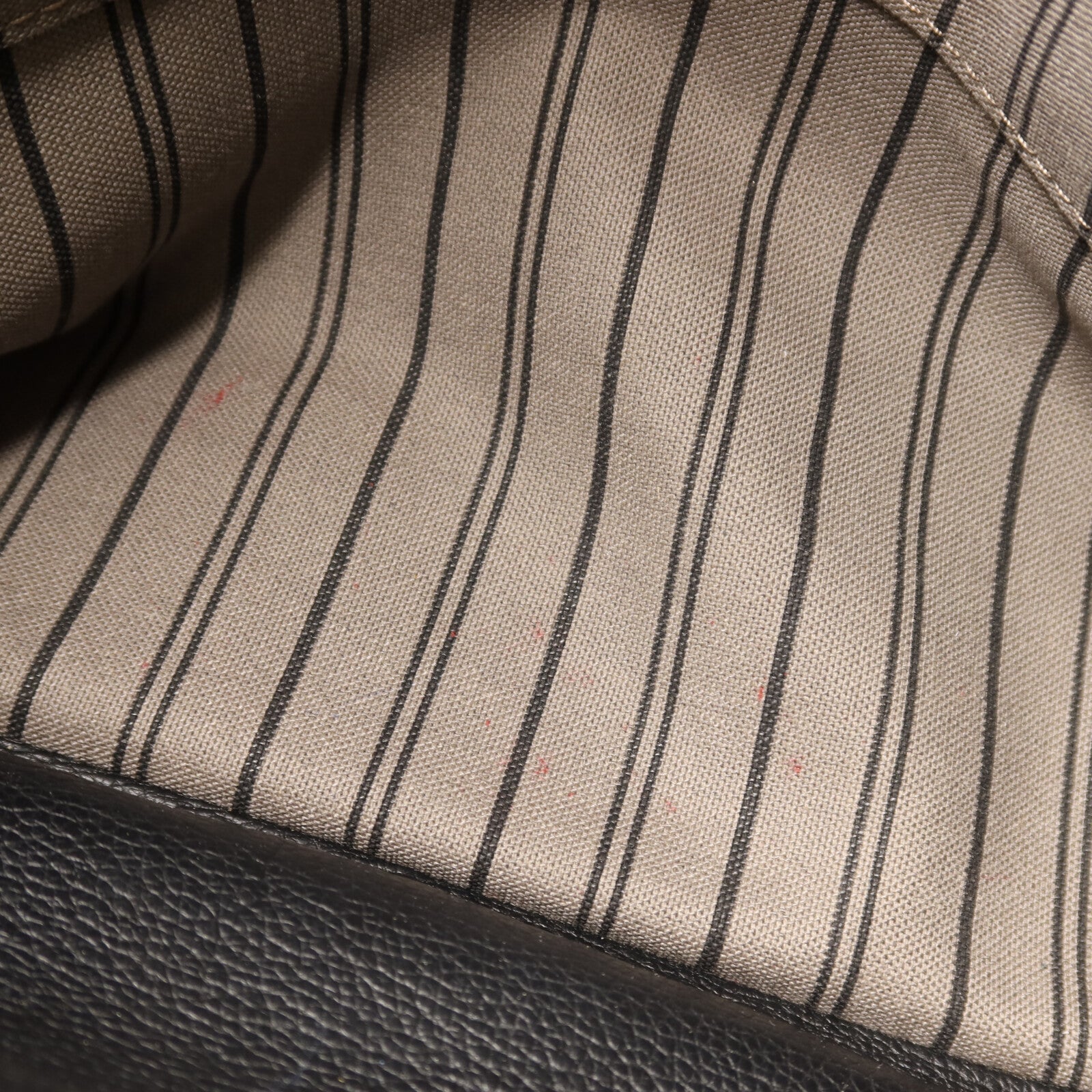 LOUIS VUITTON Monogram Empreinte Montaigne GM金扣手挽肩背兩用袋