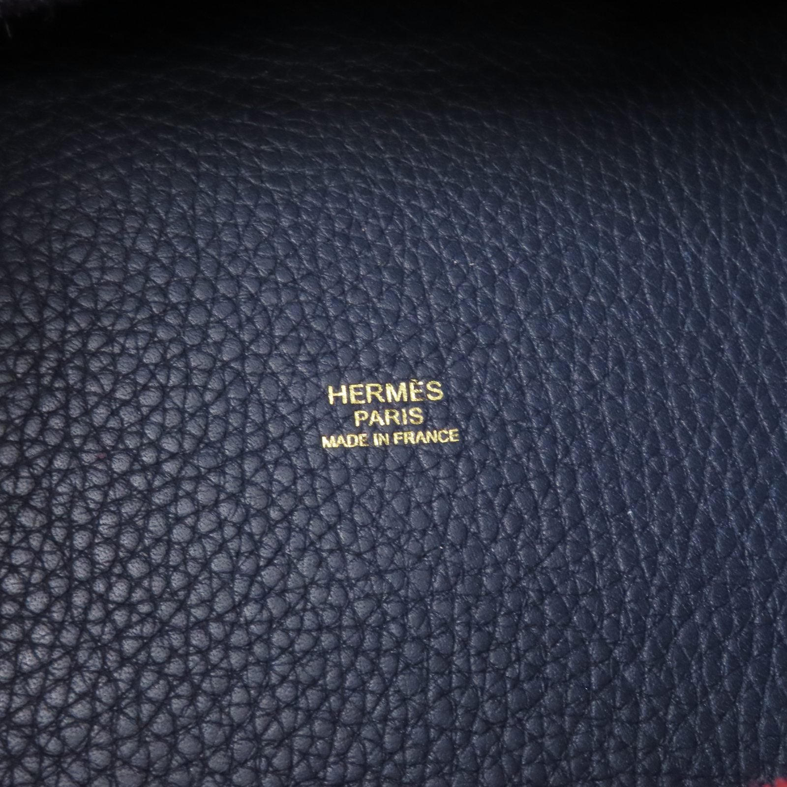 HERMES 【激減優惠】Clemence皮革Picotin MM金扣手挽袋深藍色/紅色