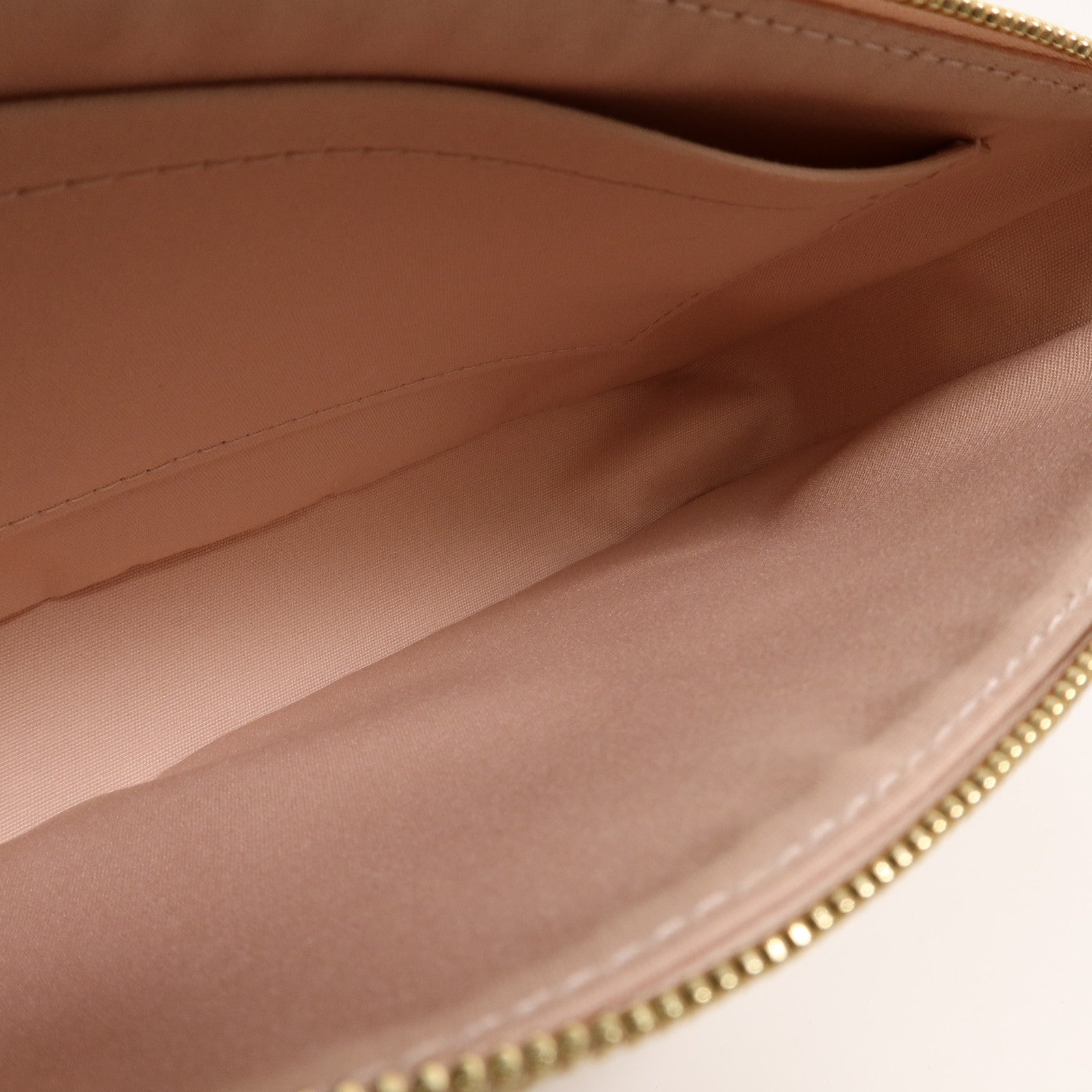 LOUIS VUITTON Monogram Vernis Lexington Pochette肩背袋