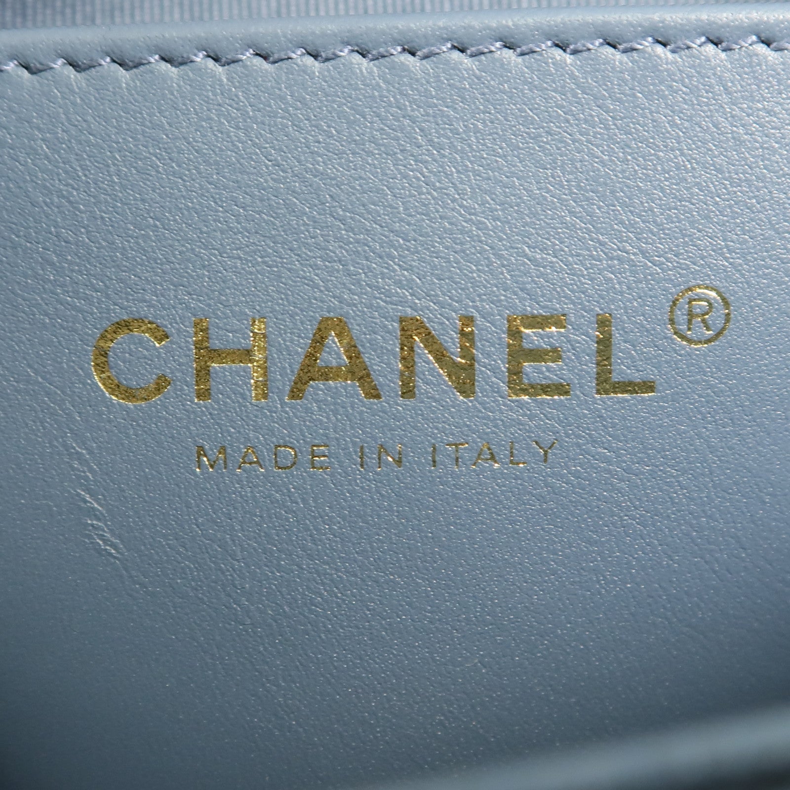 CHANEL 牛皮皮革Backpack金扣鏈帶背包