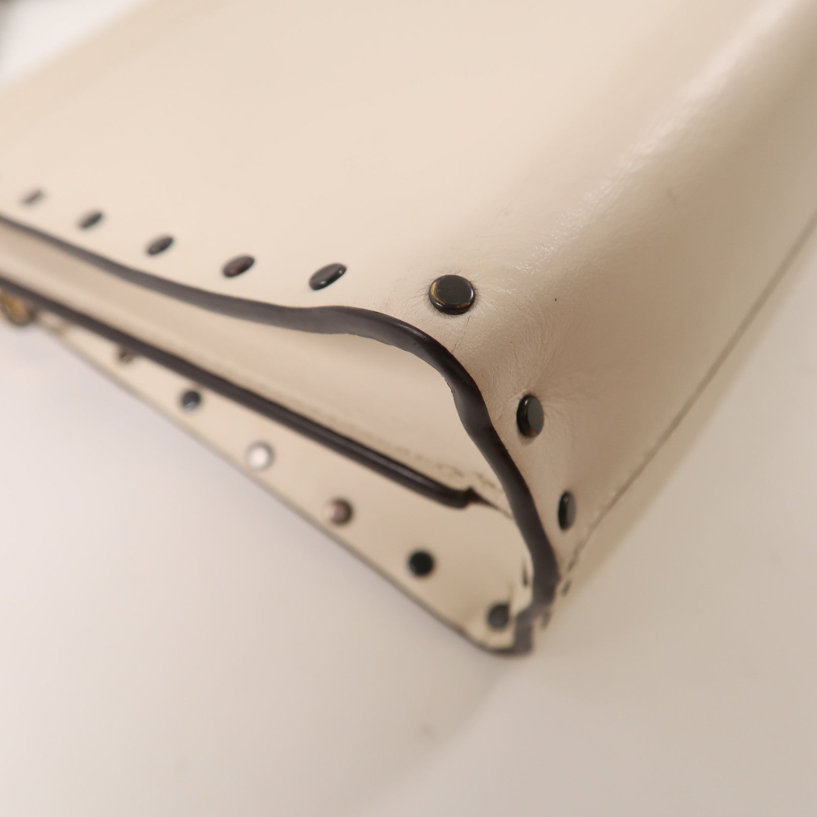 COACH 牛皮皮革Shoulder Bag肩背袋白色