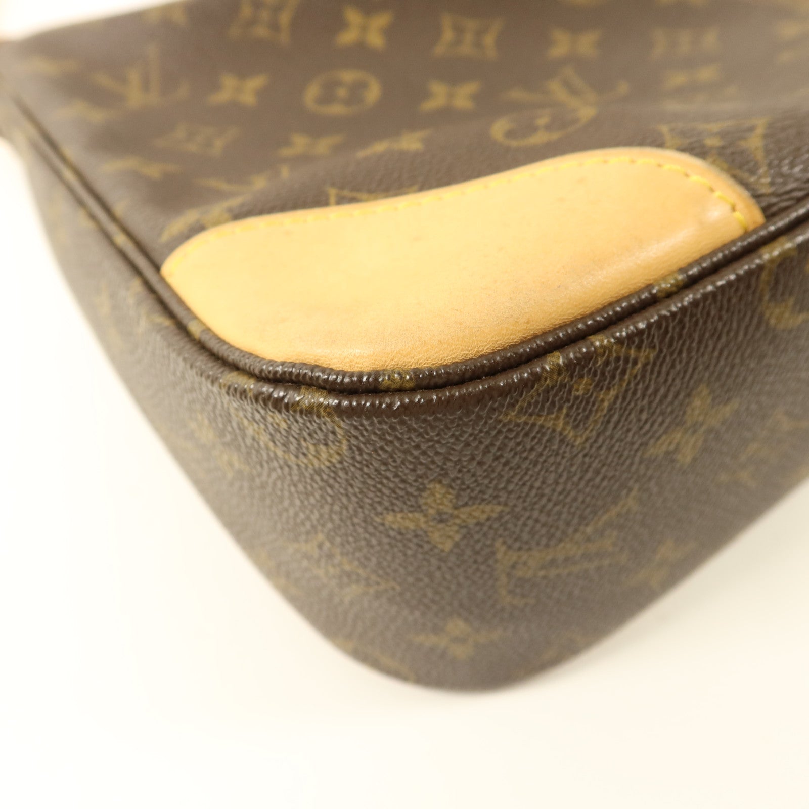 LOUIS VUITTON Monogram Boulogne肩背袋