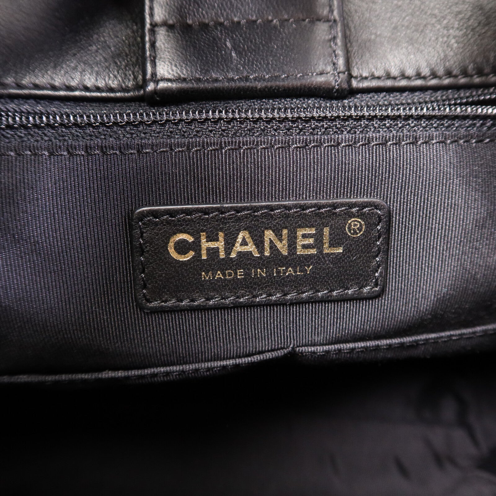 CHANEL 羊皮皮革Chain Shoulder Bag金扣鏈帶肩背袋