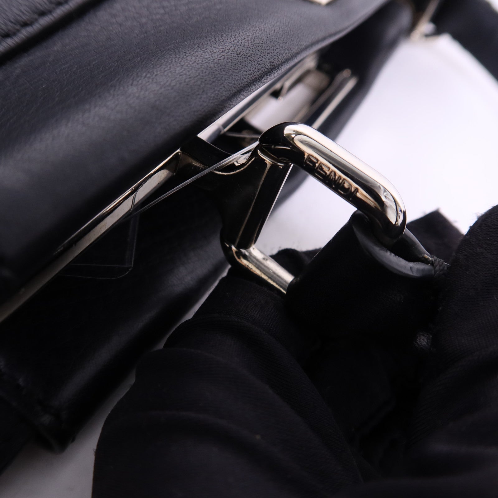 FENDI 蛇皮皮革/牛皮皮革Peekaboo Bag銀扣手挽肩背兩用袋