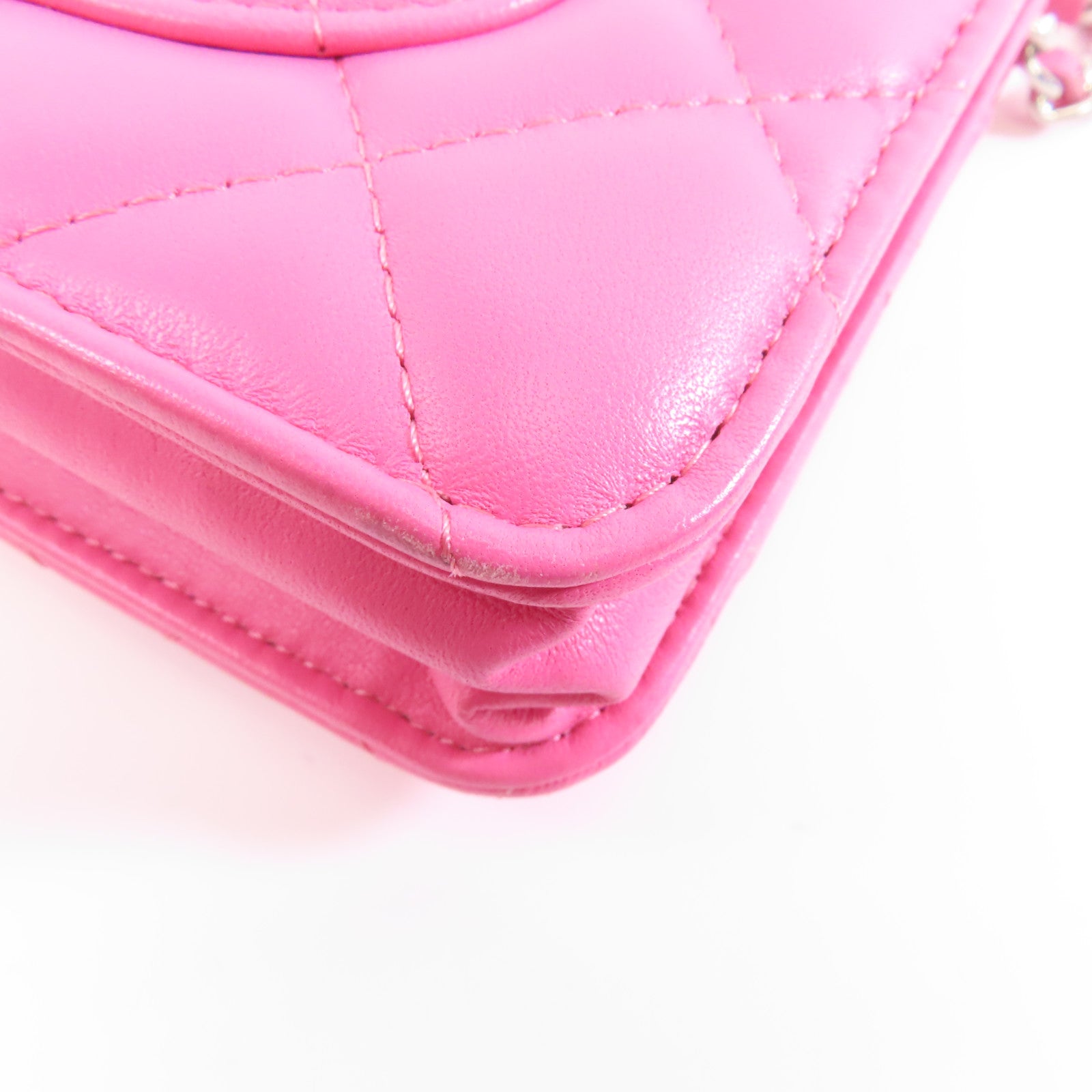 CHANEL 菱格羊皮皮革Wallet On Chain銀扣鏈帶肩背袋粉紅色