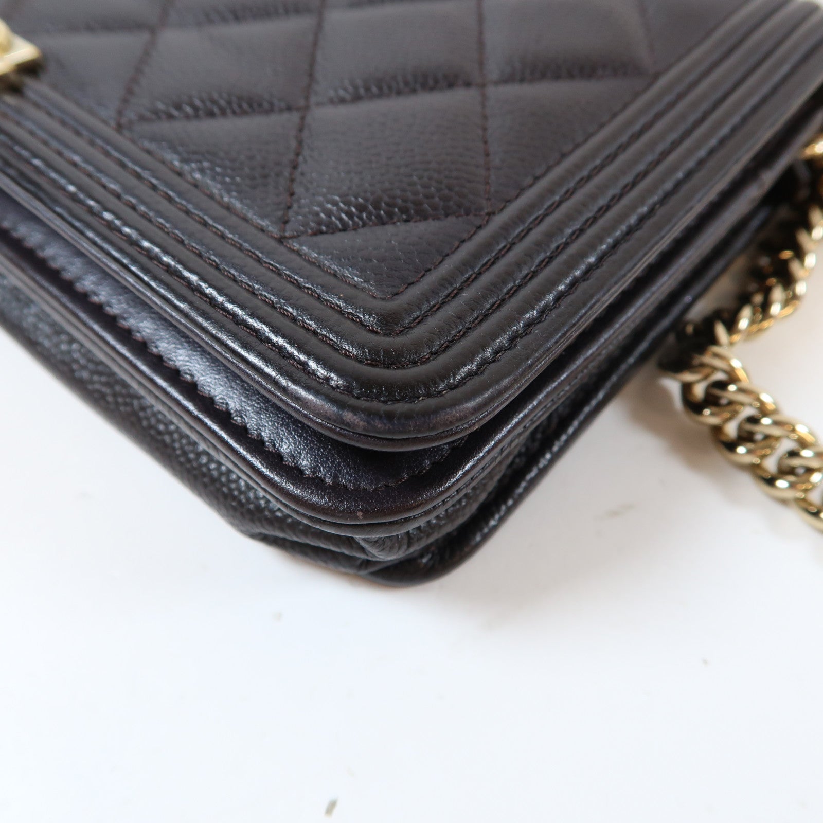CHANEL 【激減優惠】菱格Caviar皮革Boy WOC Wallet On Chain金扣鏈帶肩背袋黑色