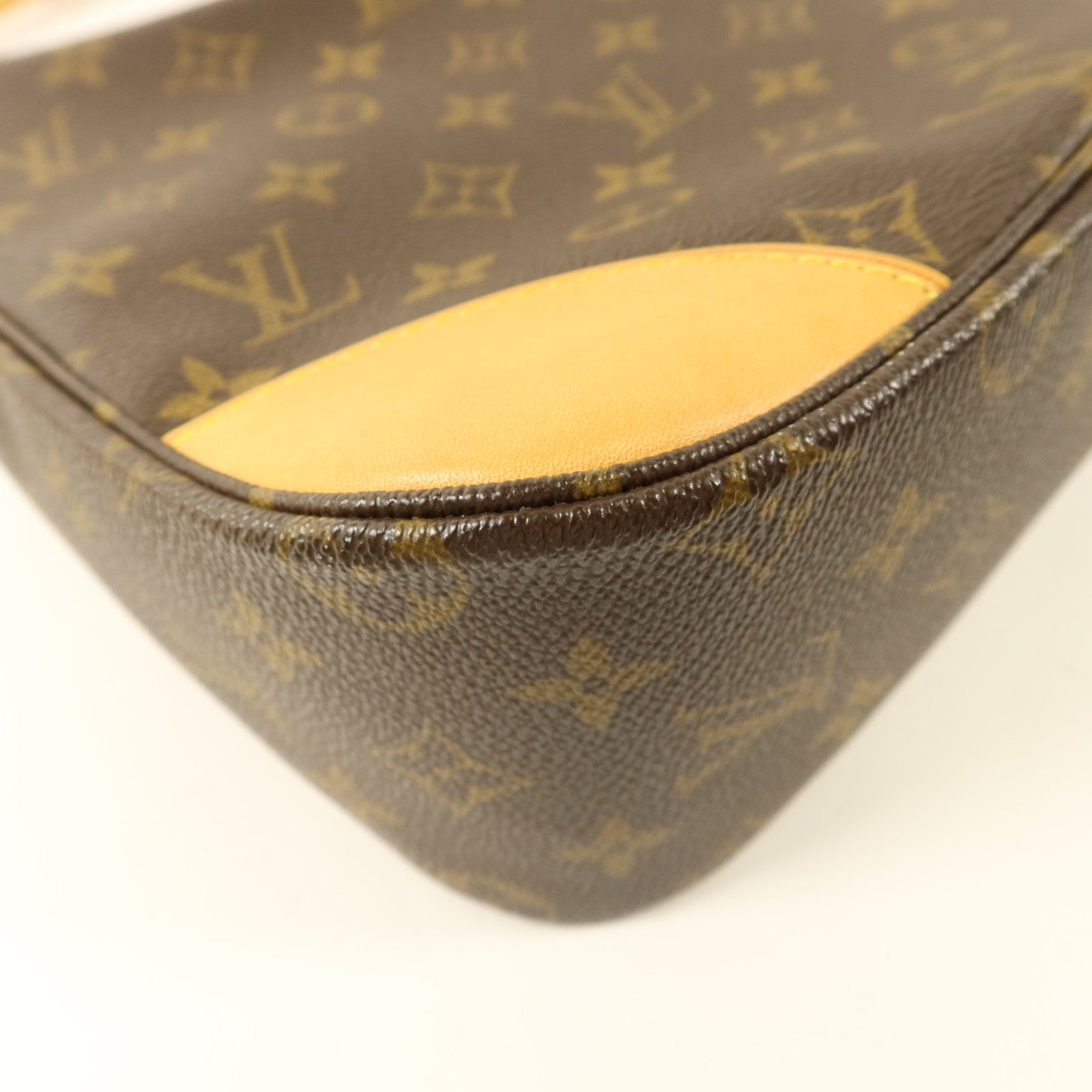 LOUIS VUITTON Monogram Boulogne肩背袋