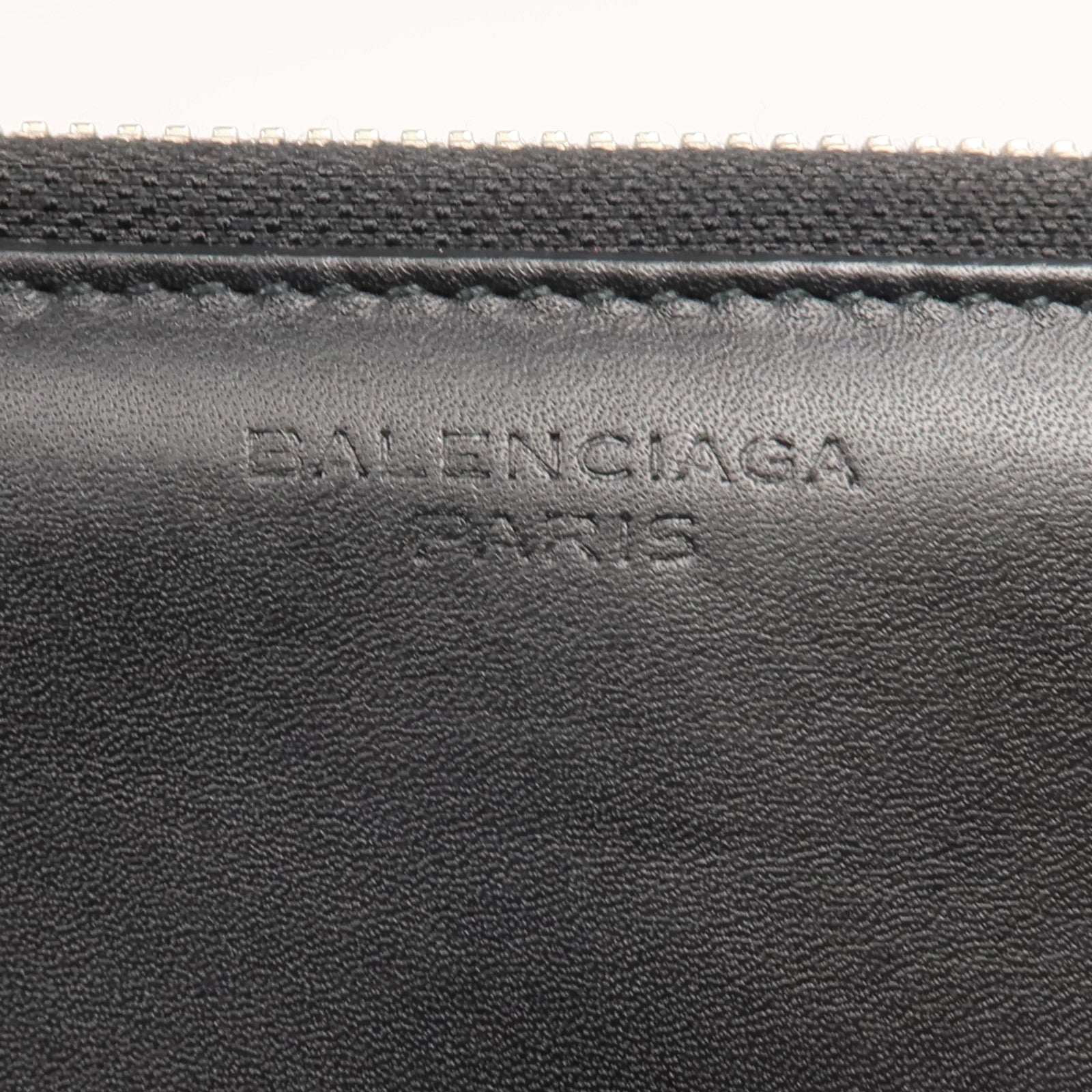 BALENCIAGA 【激減優惠】牛皮皮革Round Zip Wallet長錢包