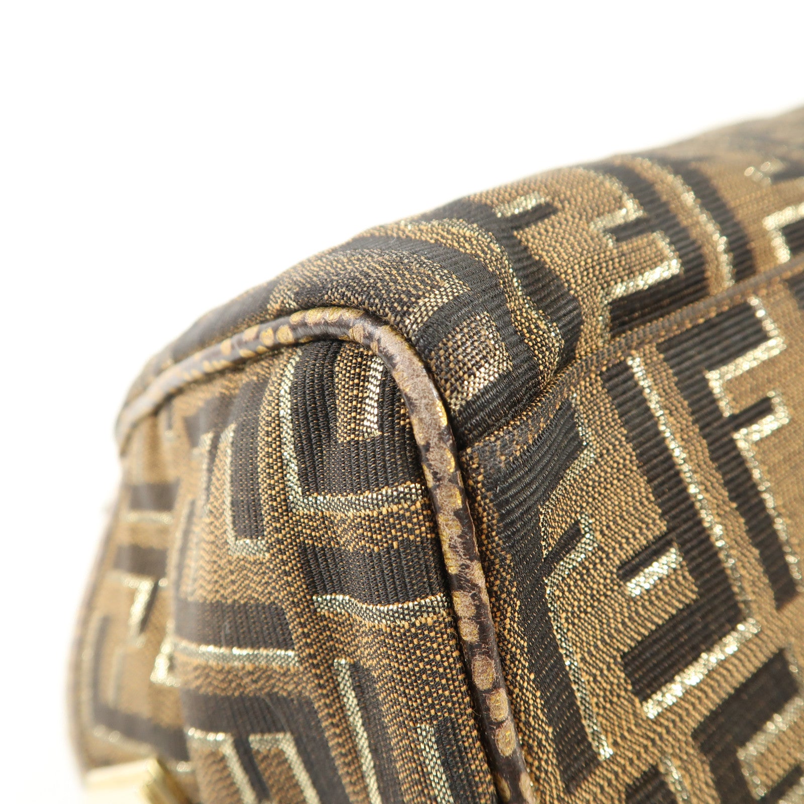 FENDI 帆布Shoulder Bag金扣肩背袋