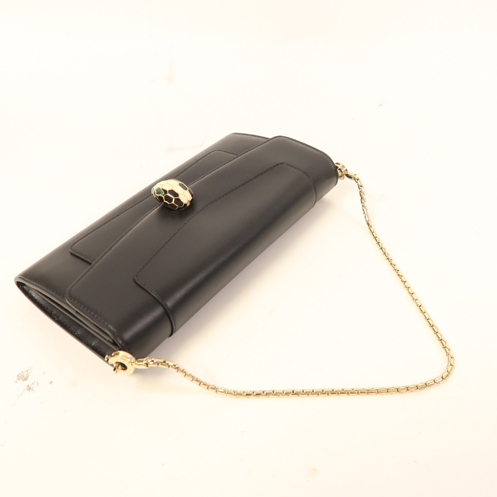 BVLGARI 牛皮皮革Hand Bag金扣手挽袋黑色
