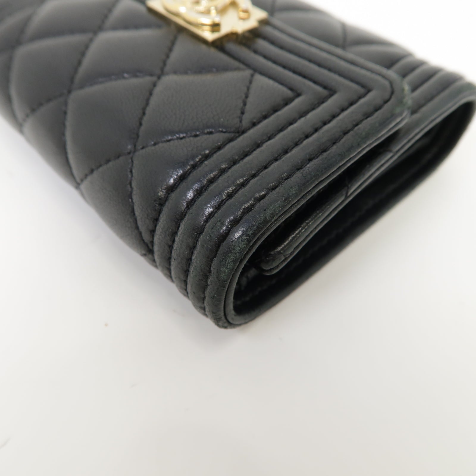 CHANEL 【激減優惠】菱格羊皮皮革Boy Wallet金扣錢包黑色