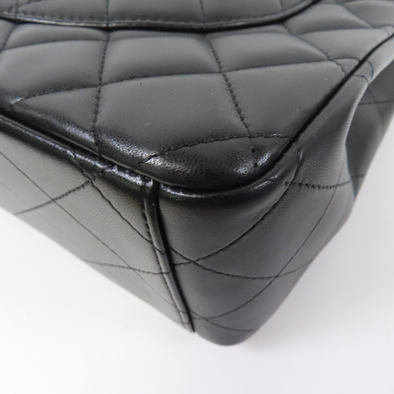 CHANEL 菱格羊皮皮革Maxi Classic Handbag銀扣鏈帶肩背袋黑色