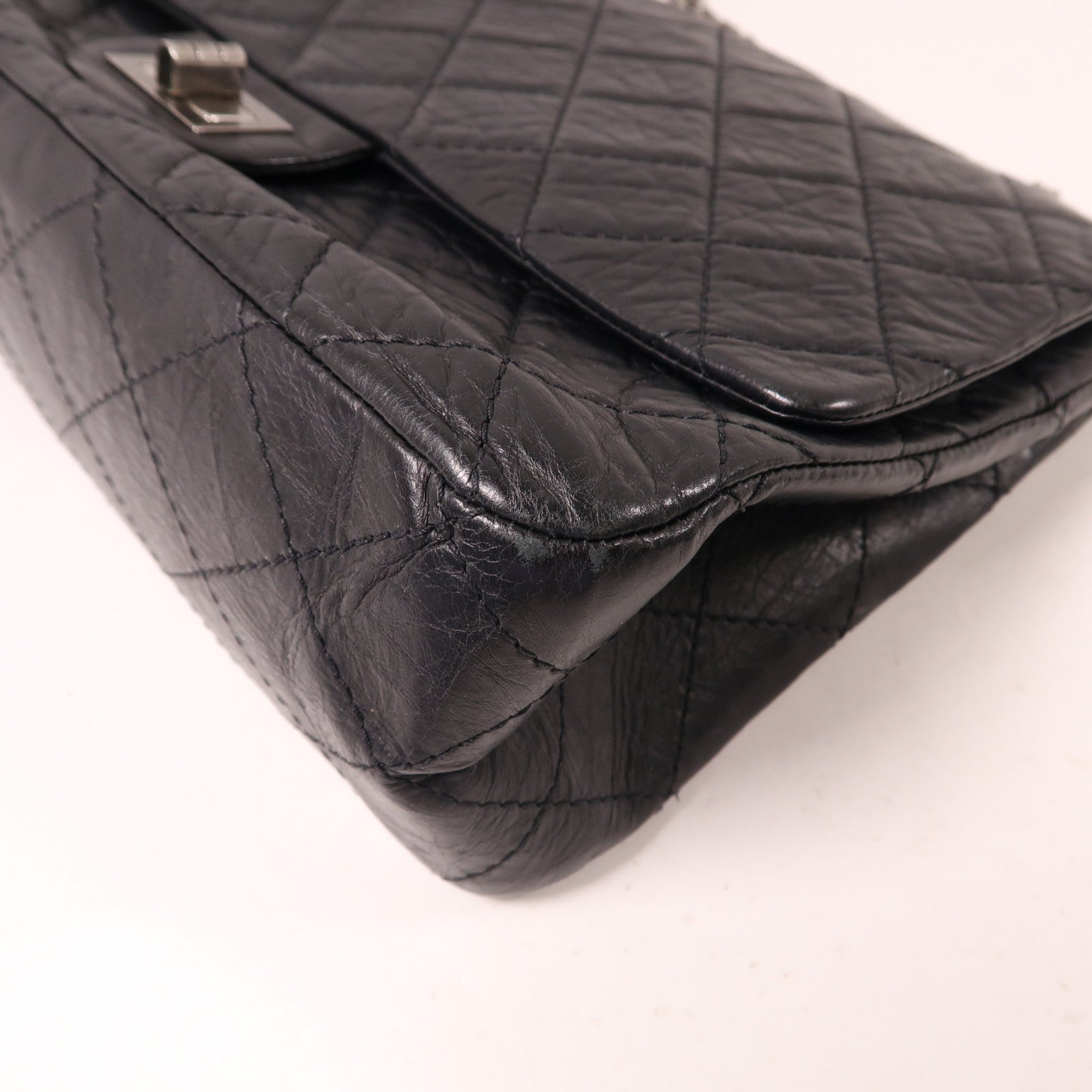CHANEL 皮革Maxi Classic銀扣鏈帶肩背袋金屬灰色