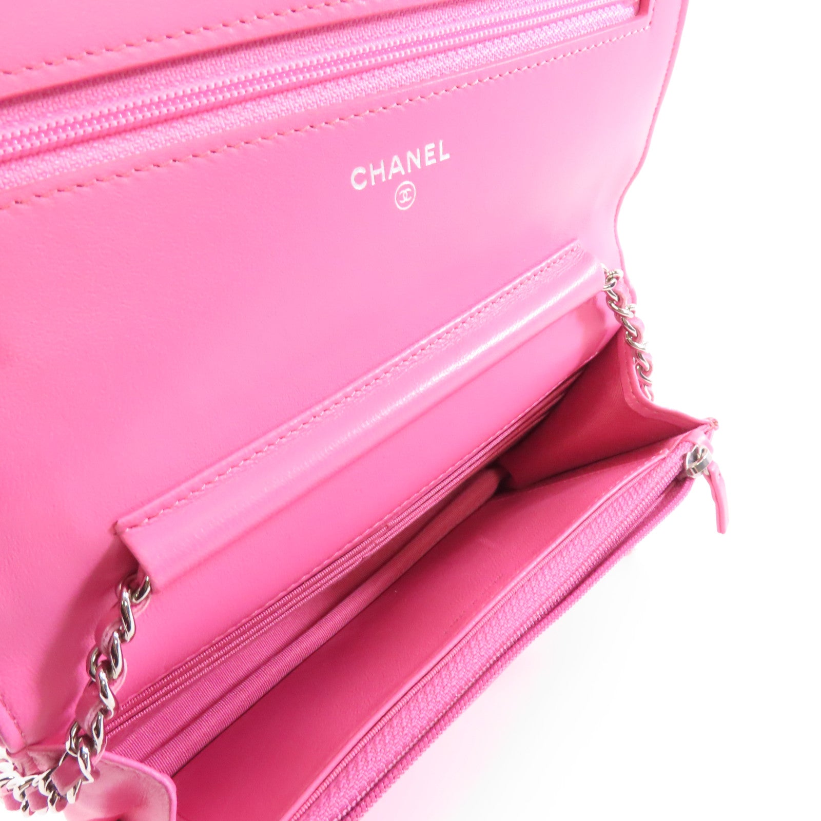 CHANEL 菱格羊皮皮革Wallet On Chain銀扣鏈帶肩背袋粉紅色