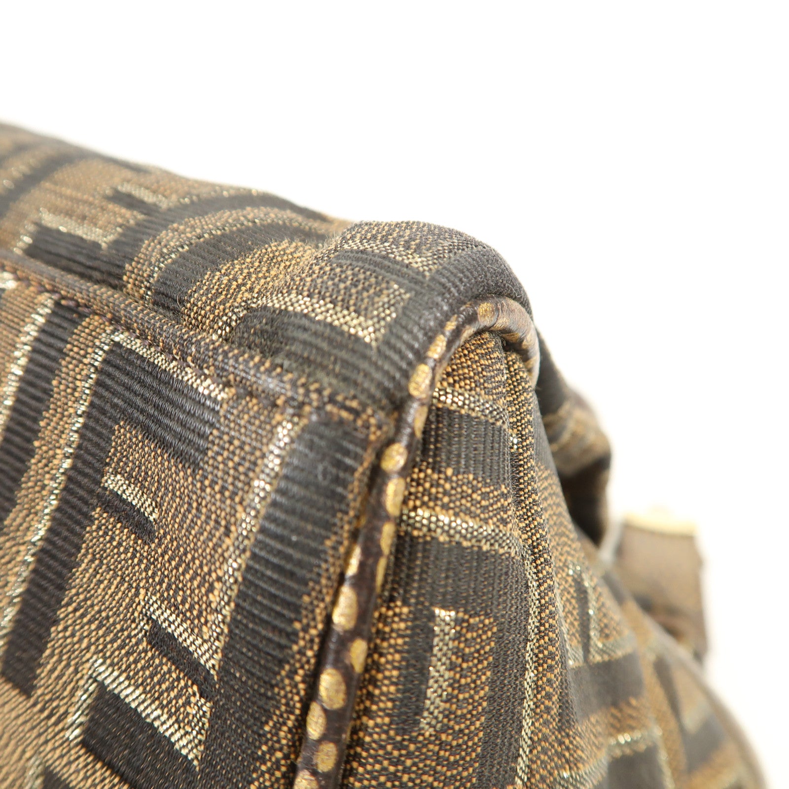 FENDI 帆布Shoulder Bag金扣肩背袋