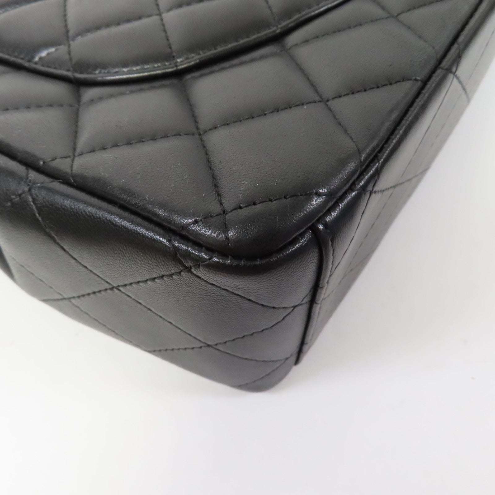 CHANEL 菱格羊皮皮革Maxi Classic Handbag銀扣鏈帶肩背袋黑色