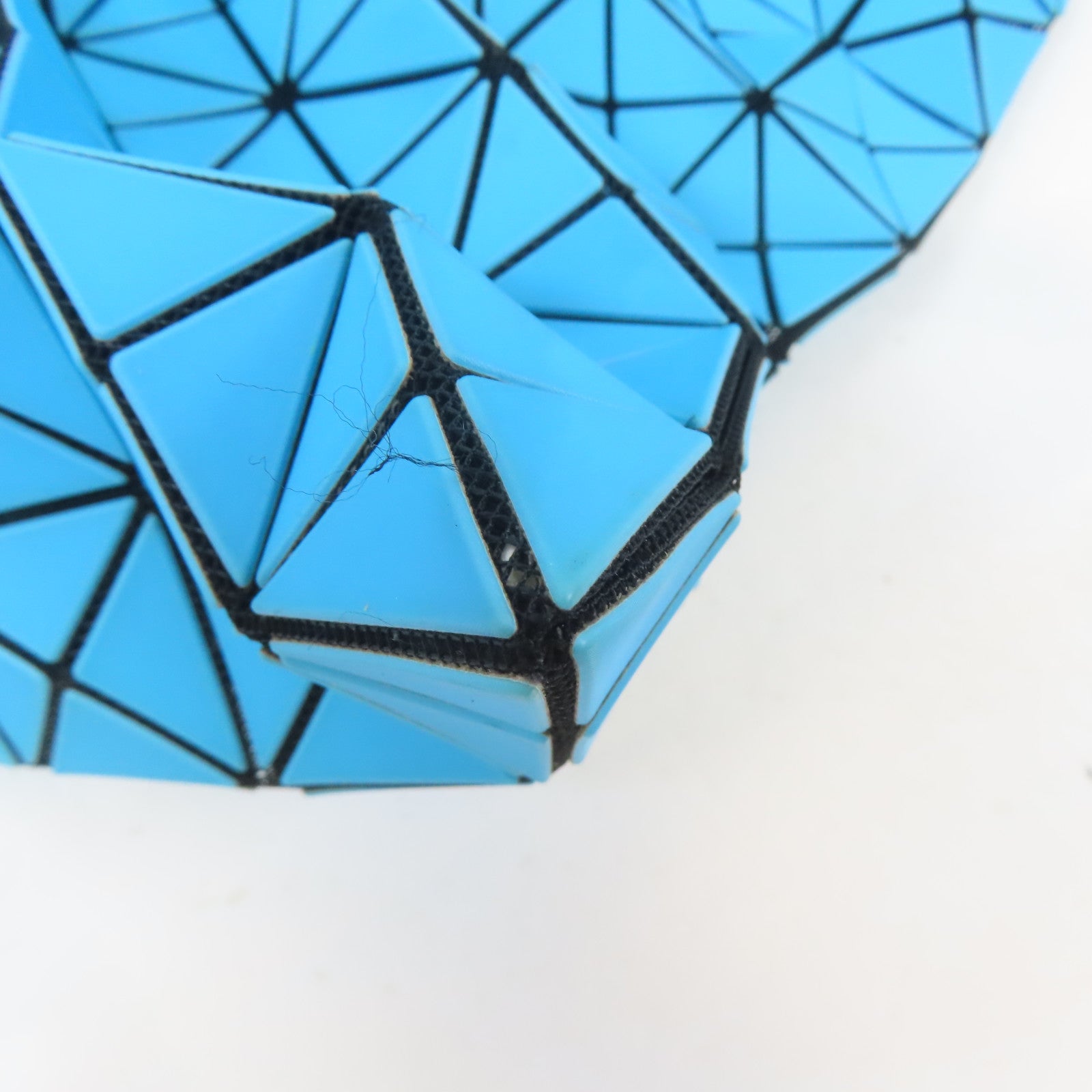 BAO BAO ISSEYMIYAKE PVC Tote Bag黑扣手挽袋藍色