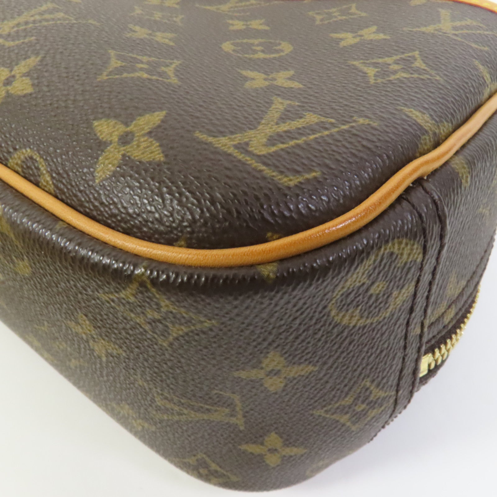 LOUIS VUITTON Monogram Trouville金扣手挽袋