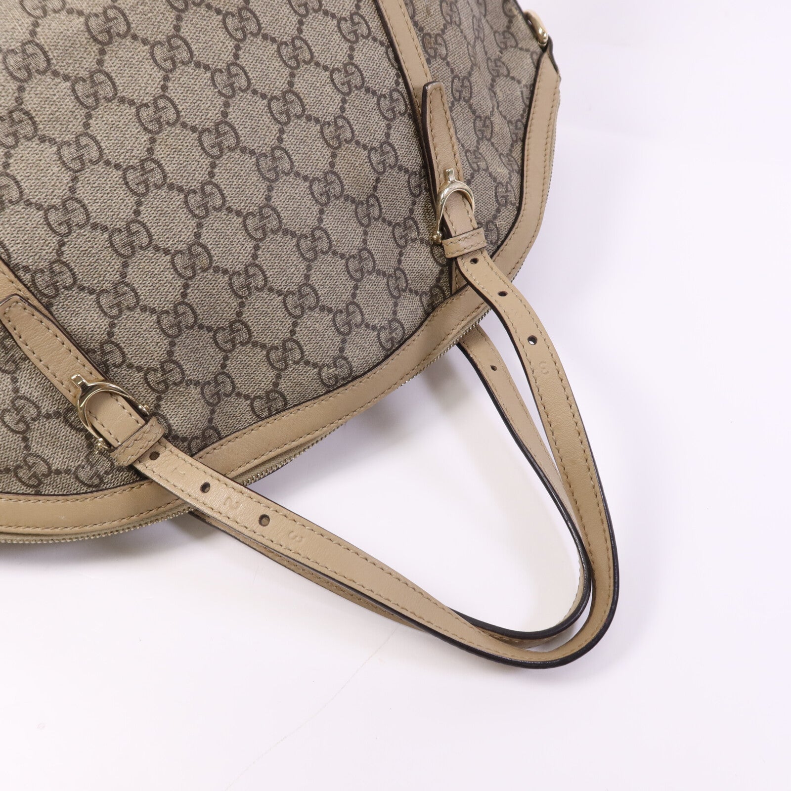 GUCCI 塗層帆布Shoulder Bag金扣肩背袋