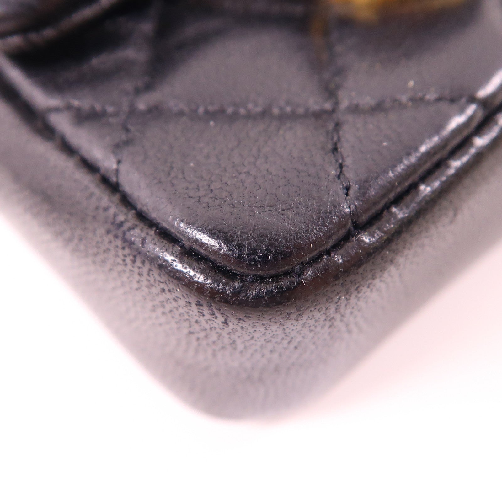 CHANEL 牛皮皮革Vintage Mini Bag金扣鏈帶肩背袋