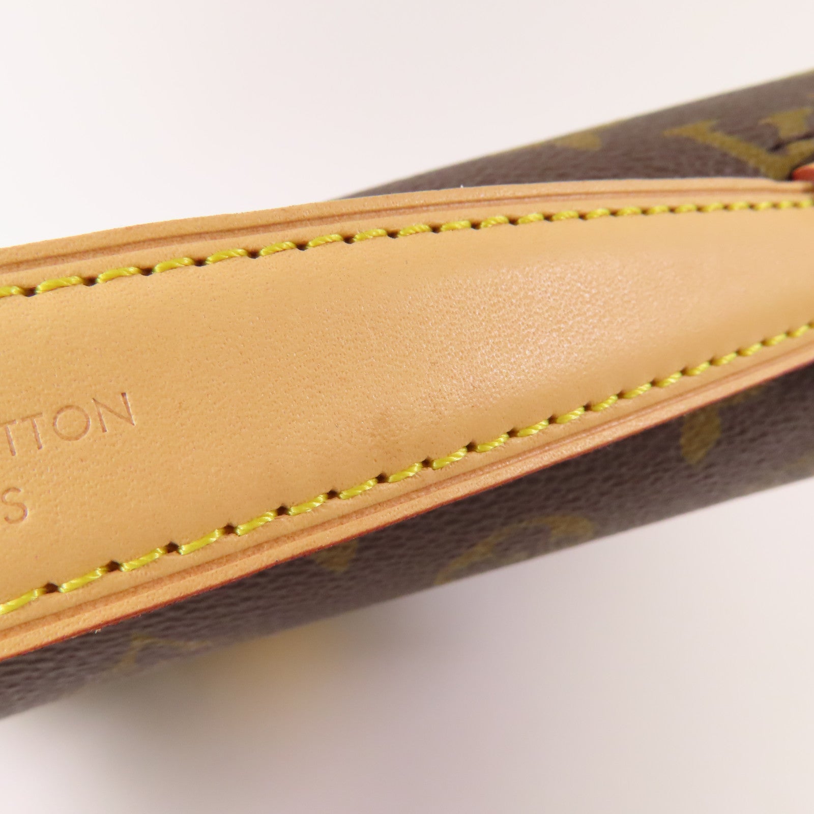 LOUIS VUITTON Monogram Pochette Metis MM金扣手挽肩背兩用袋棕色