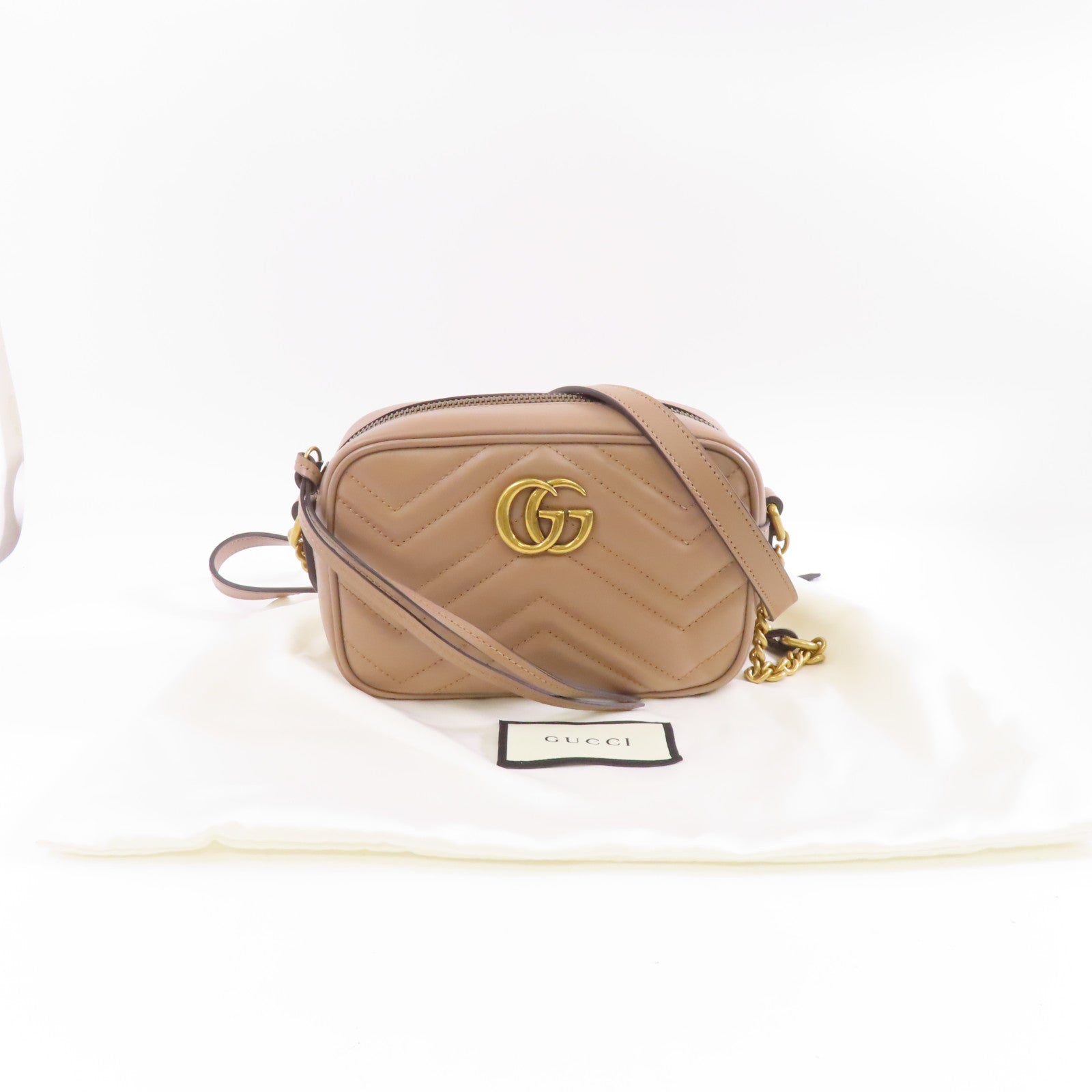 GUCCI 牛皮皮革GG Marmont金扣肩背袋杏色