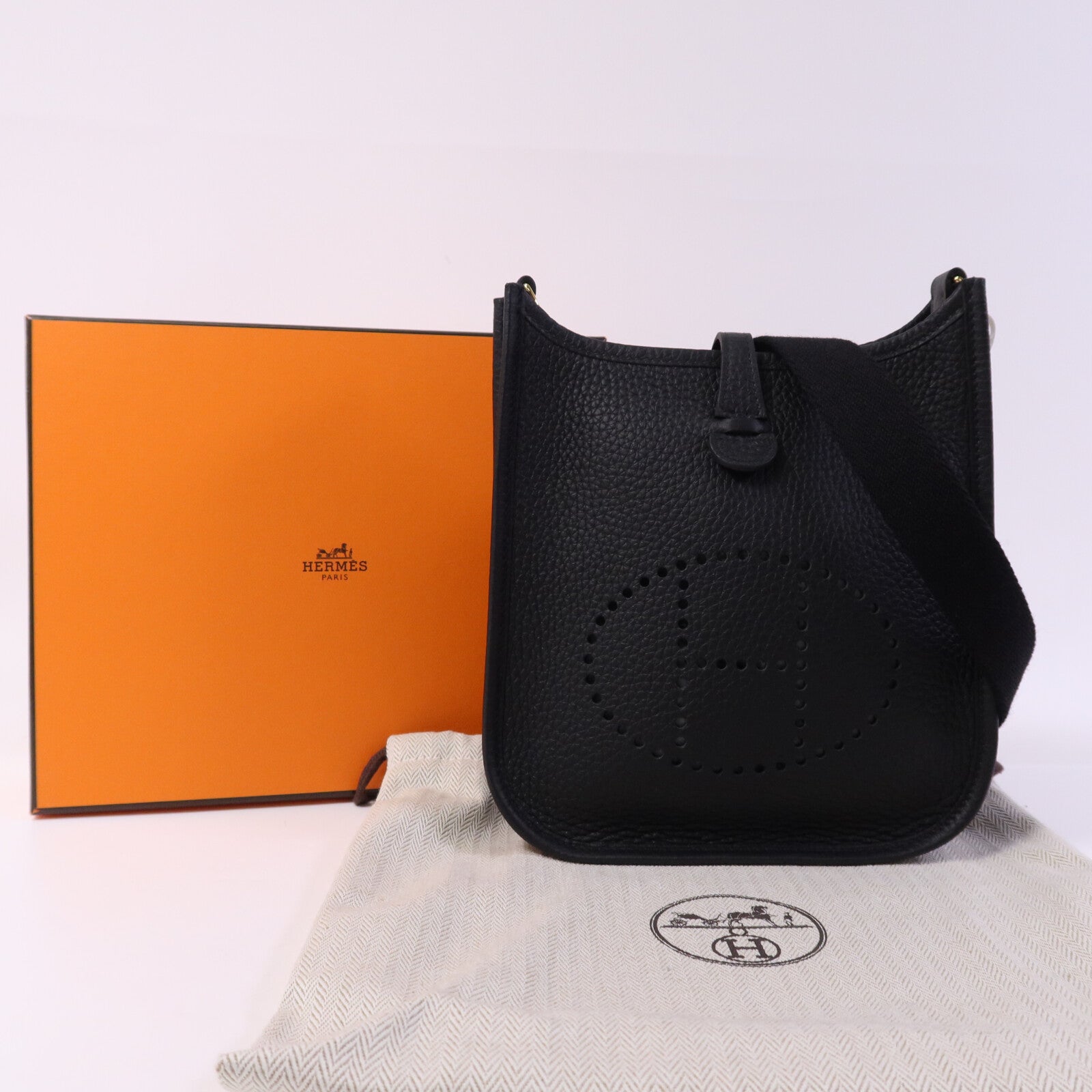 HERMES Clemence皮革Evelyne TPM金扣肩背袋Noir