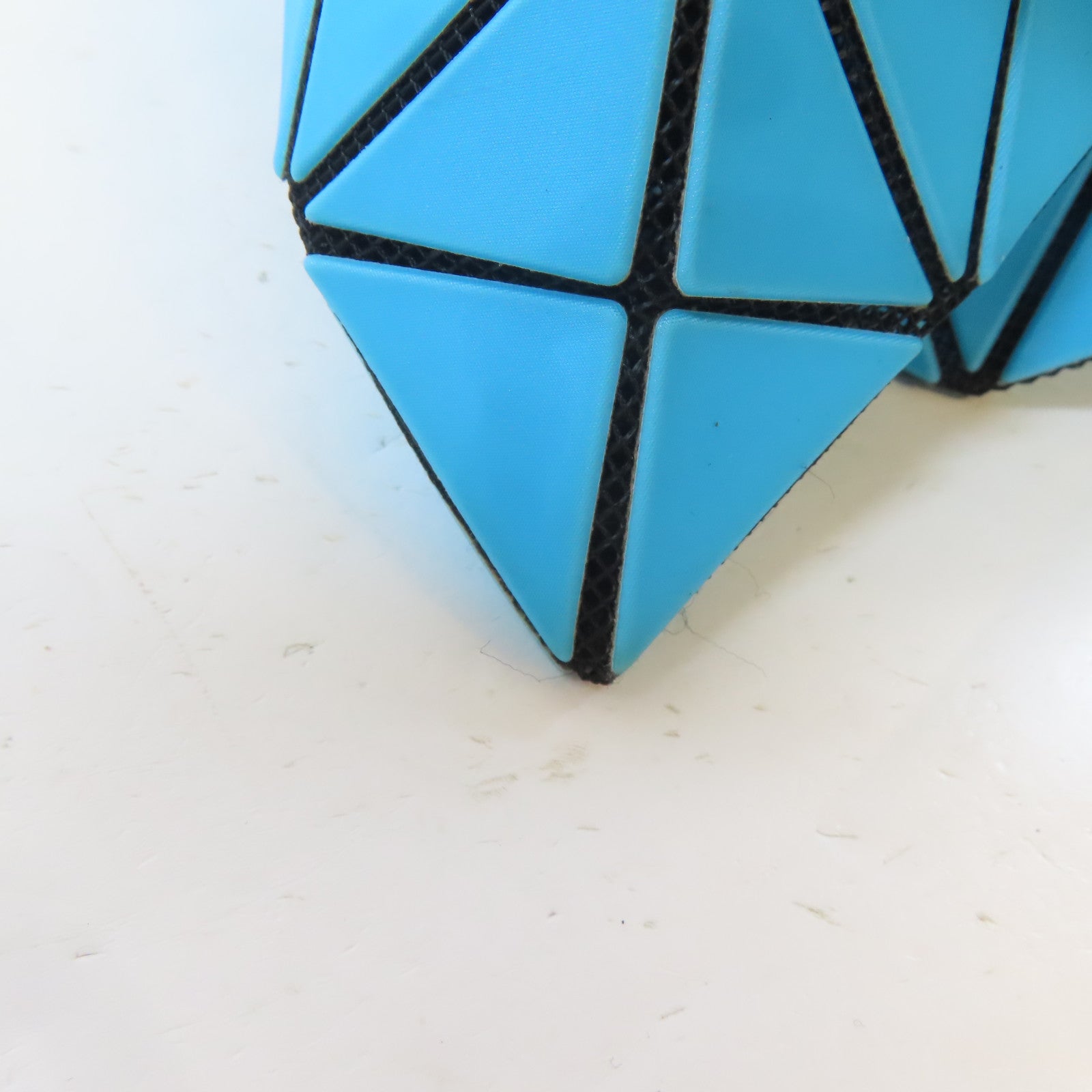 BAO BAO ISSEYMIYAKE PVC Tote Bag黑扣手挽袋藍色