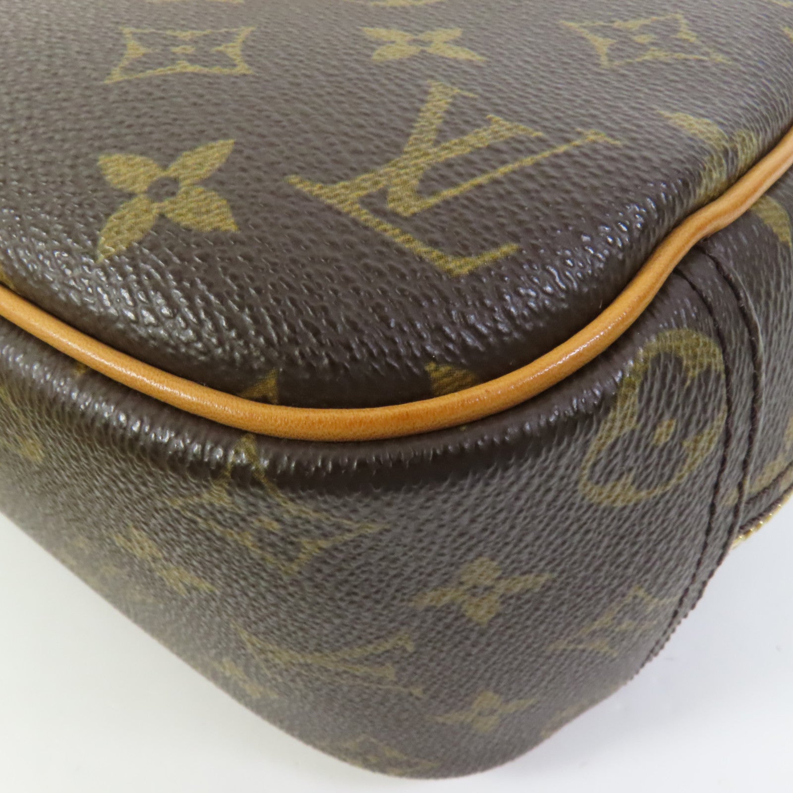 LOUIS VUITTON Monogram Trouville金扣手挽袋