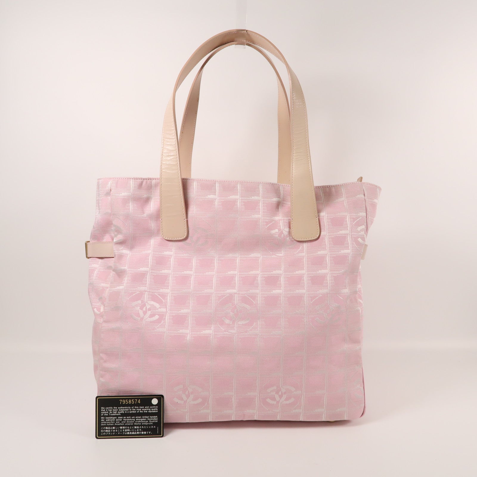 CHANEL 尼龍New Travel Line Tote金扣手挽袋/肩背袋