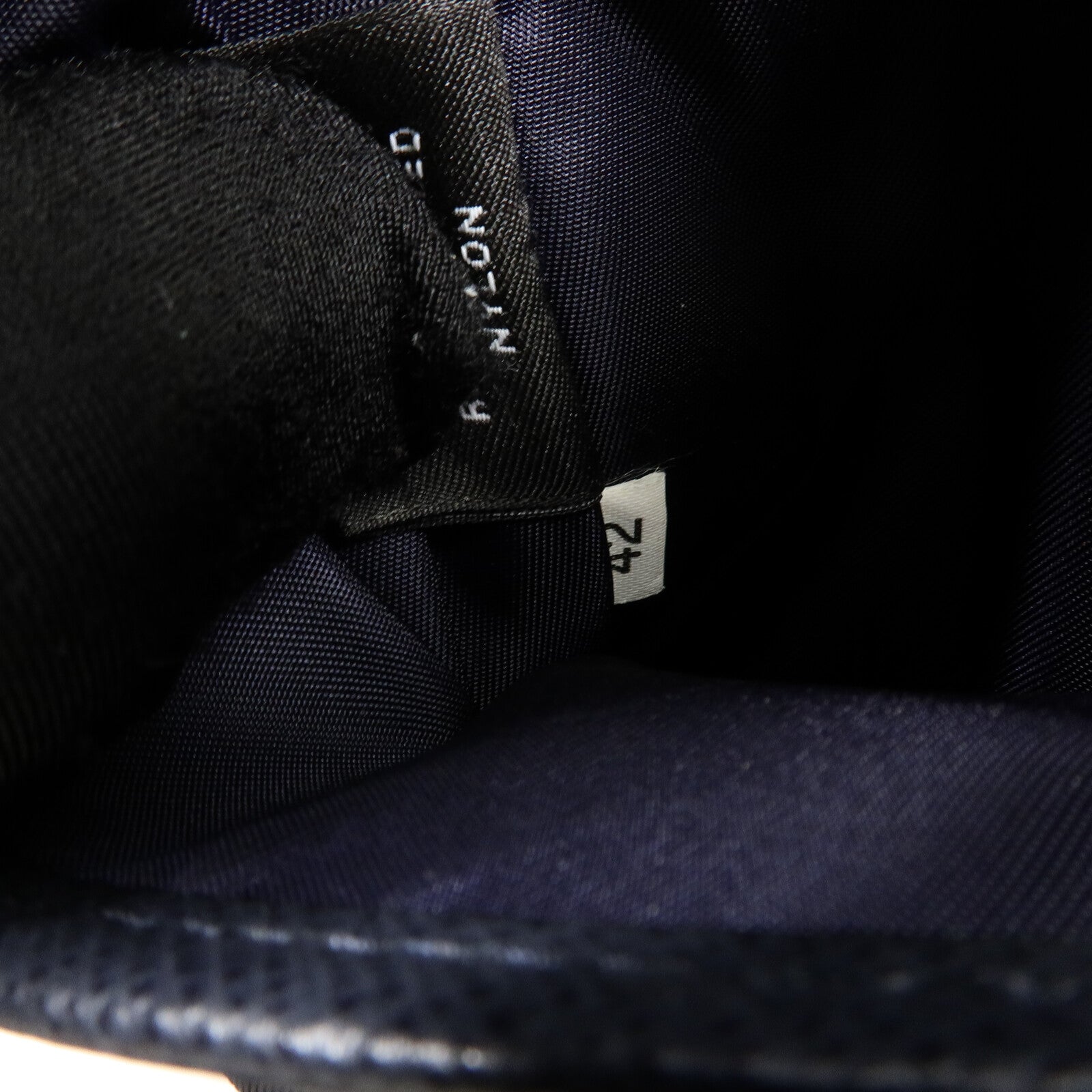 PRADA 尼龍Phone Bag肩背袋