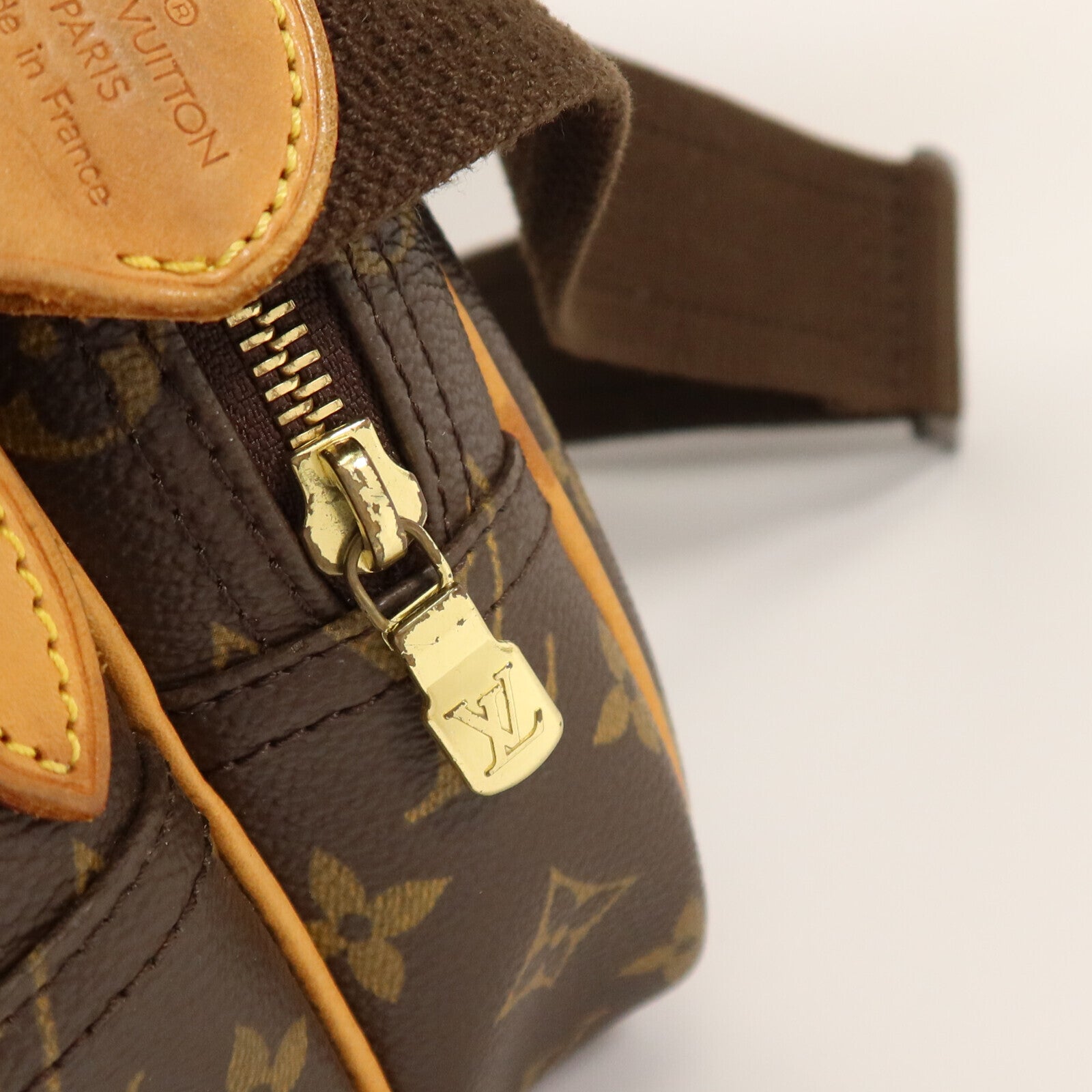 LOUIS VUITTON Monogram Reporter PM金扣肩背袋