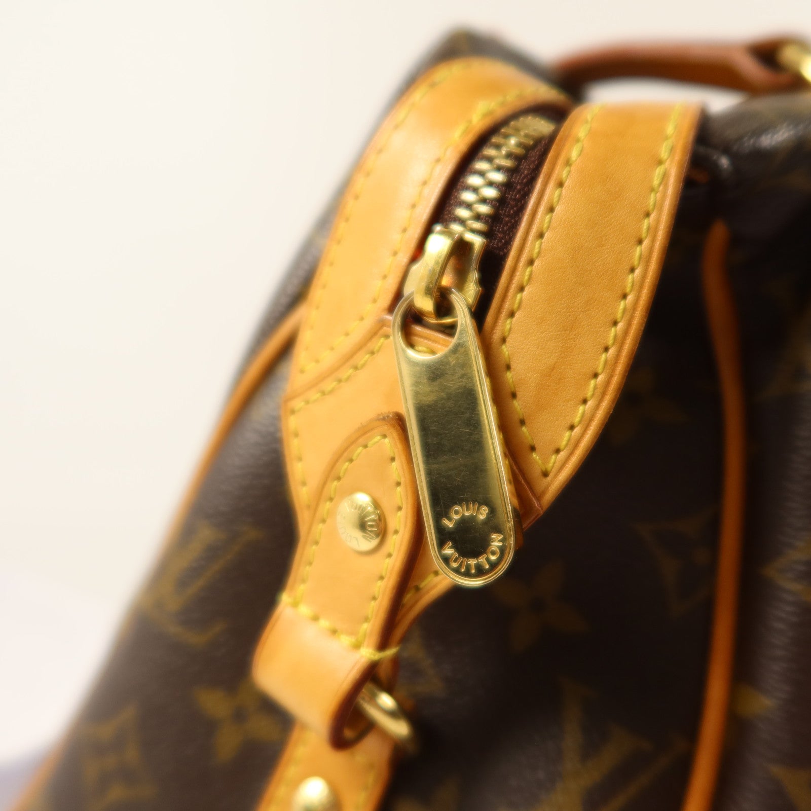 LOUIS VUITTON Monogram Stresa PM金扣肩背袋