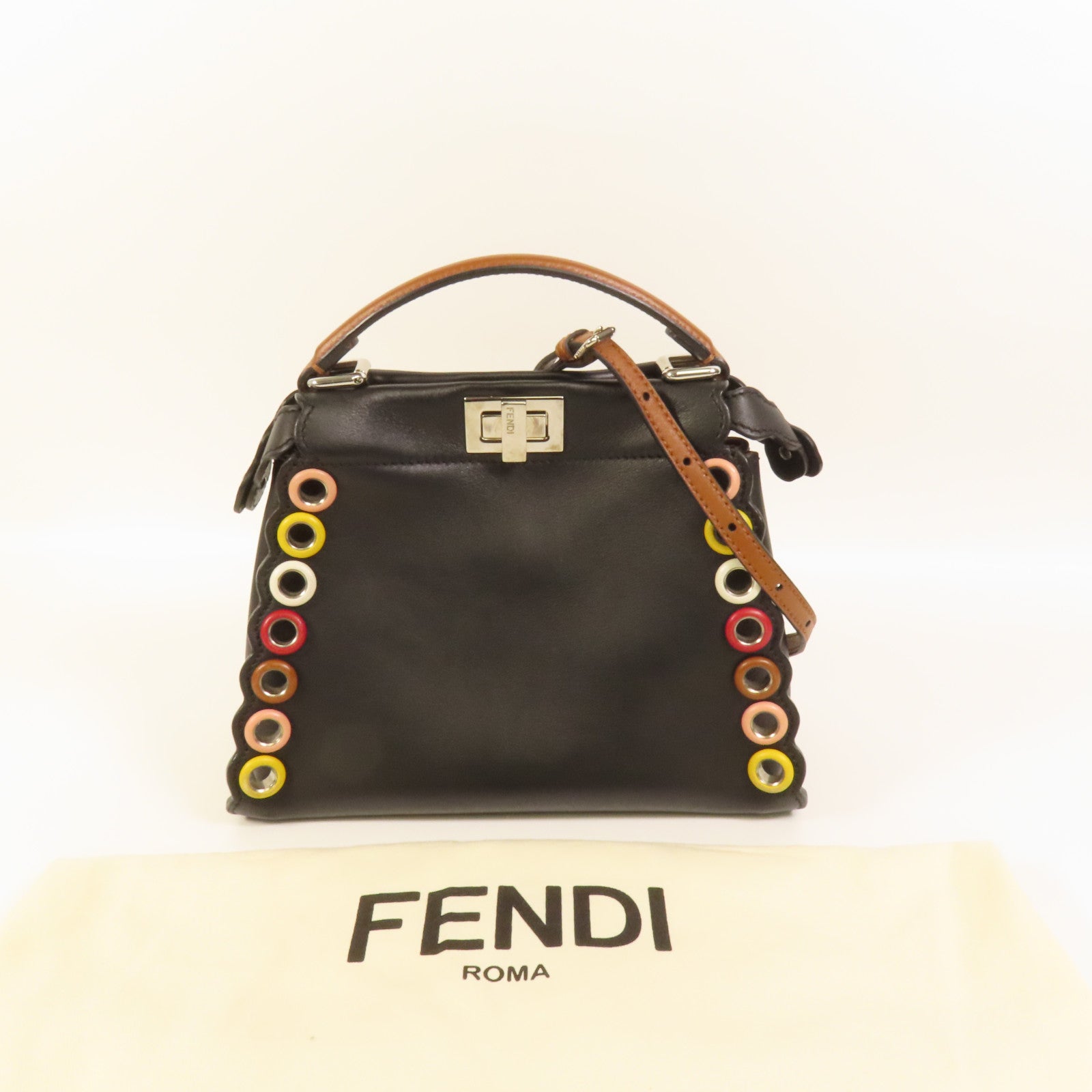 FENDI 牛皮皮革Mini Peekaboo銀扣手挽肩背兩用袋