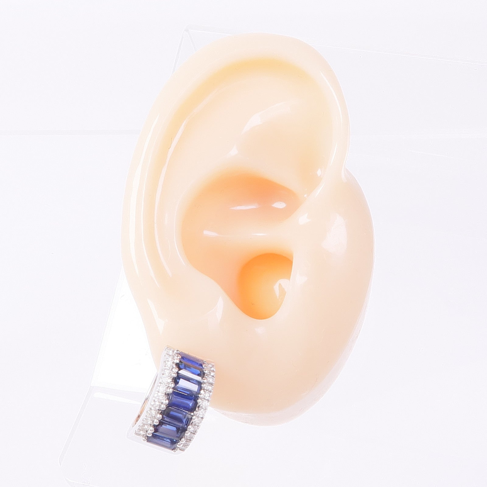 JEWELRY【激減優惠】 18K白金Sapphire/Diamond Earrings藍寶石/鑽石耳環