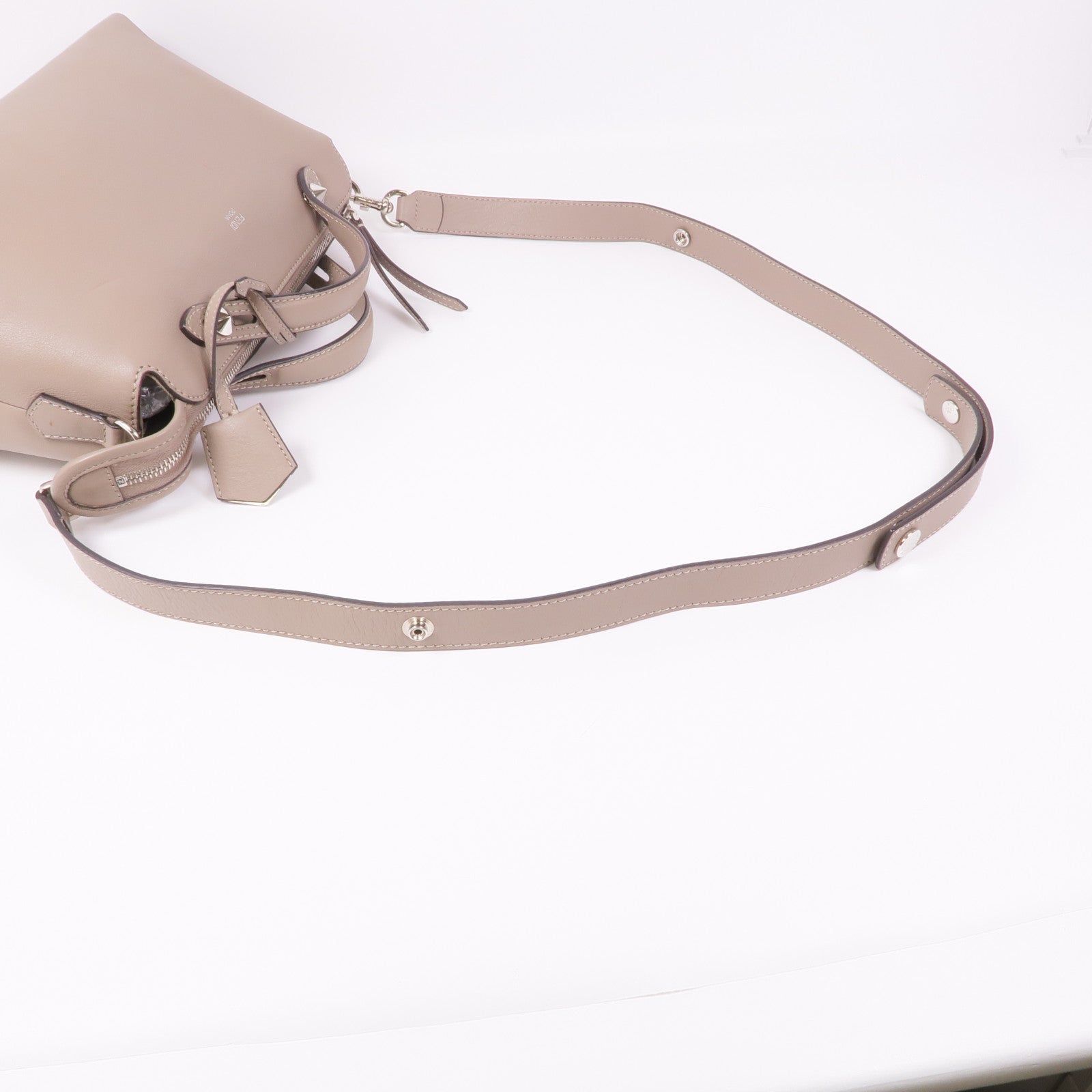 FENDI 牛皮皮革By The Way銀扣手挽肩背兩用袋