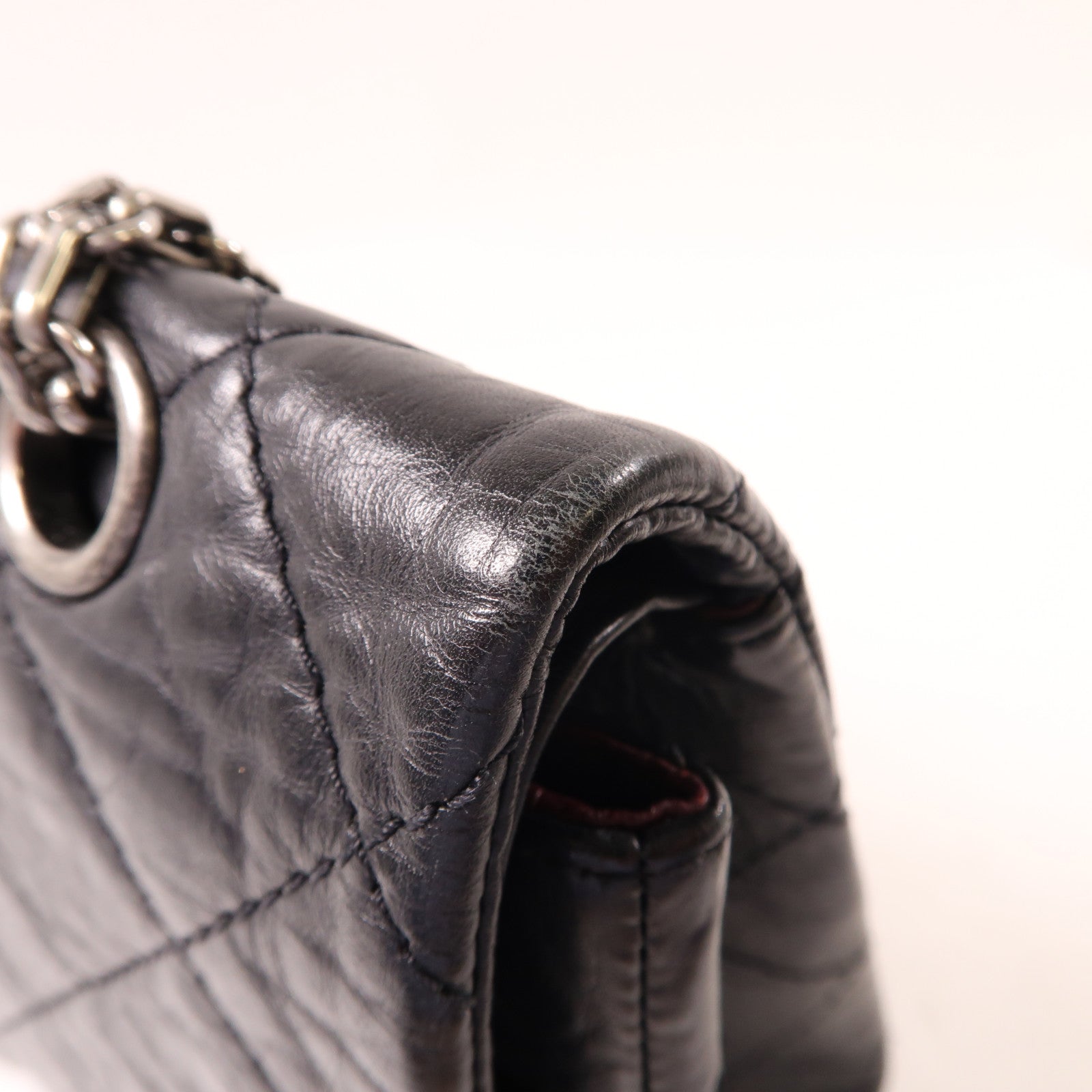 CHANEL 皮革Maxi Classic銀扣鏈帶肩背袋金屬灰色