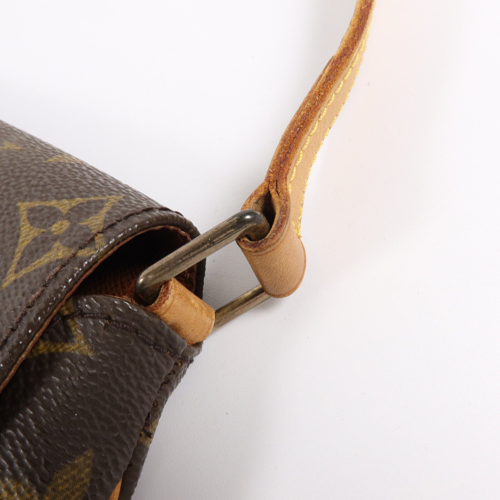 LOUIS VUITTON Monogram Musette Salsa Short肩背袋