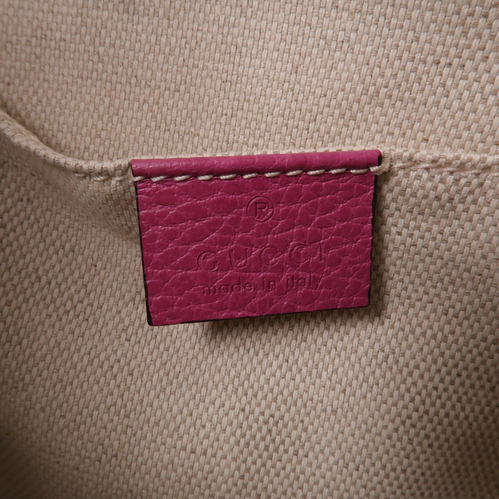 GUCCI 牛皮皮革Backpack背包