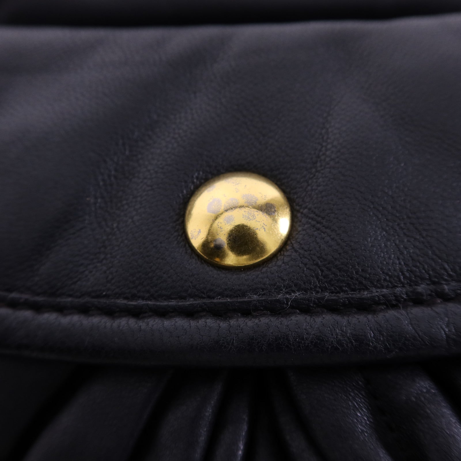 Miu Miu 羊皮皮革2 Way Shoulder Bag金扣手挽肩背兩用袋