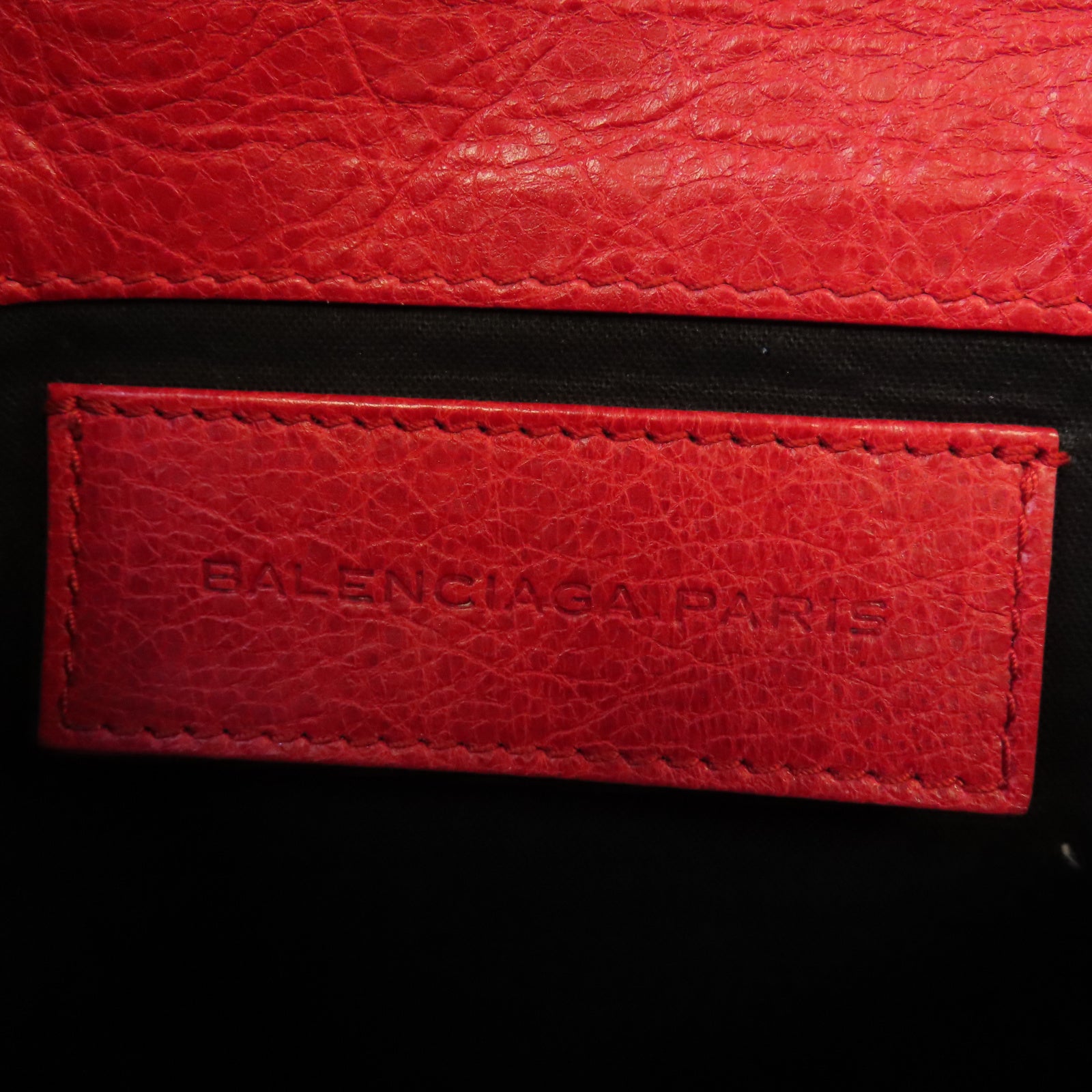 BALENCIAGA 【激減優惠】牛皮皮革Pouch金扣手拿包紅色