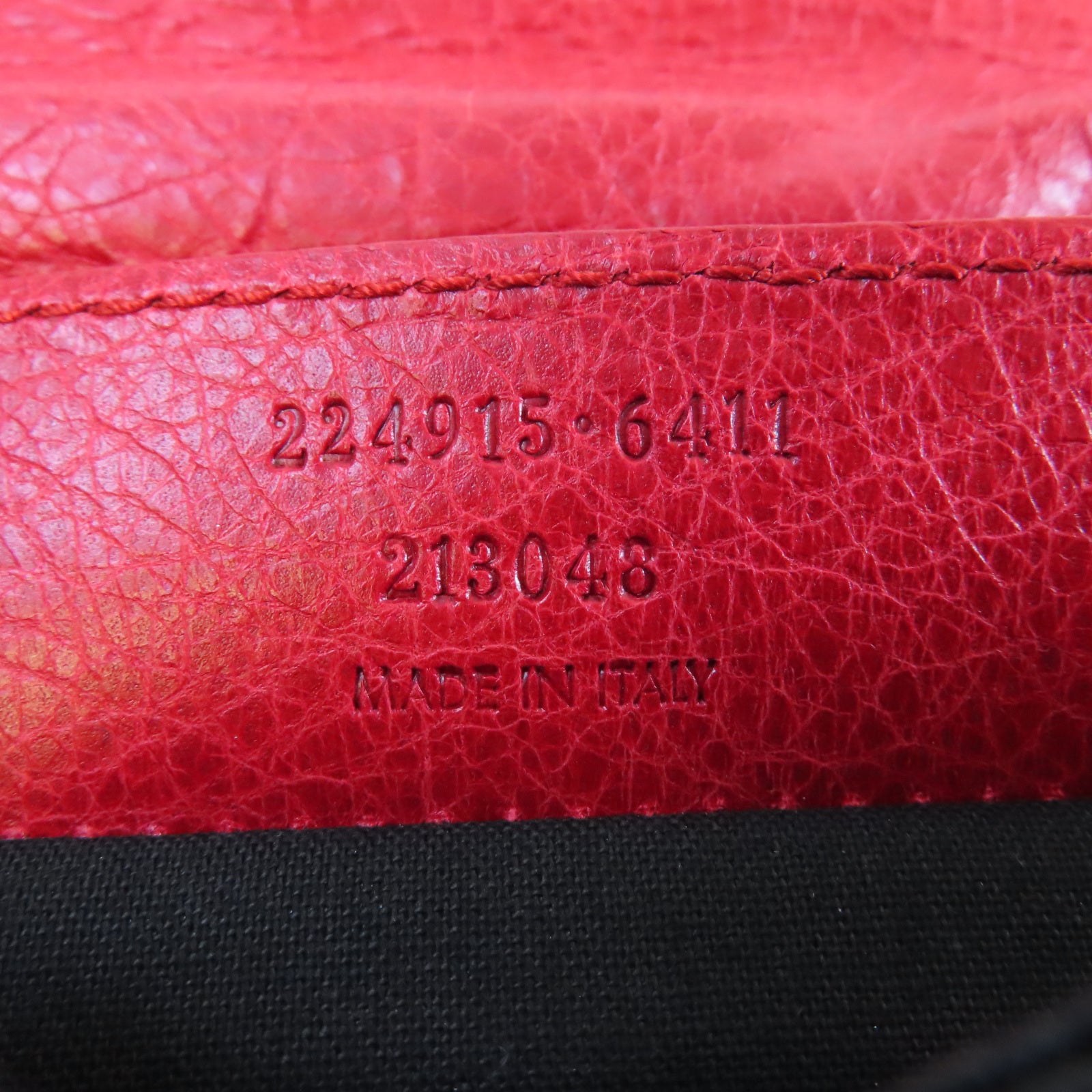 BALENCIAGA 【激減優惠】牛皮皮革Pouch金扣手拿包紅色