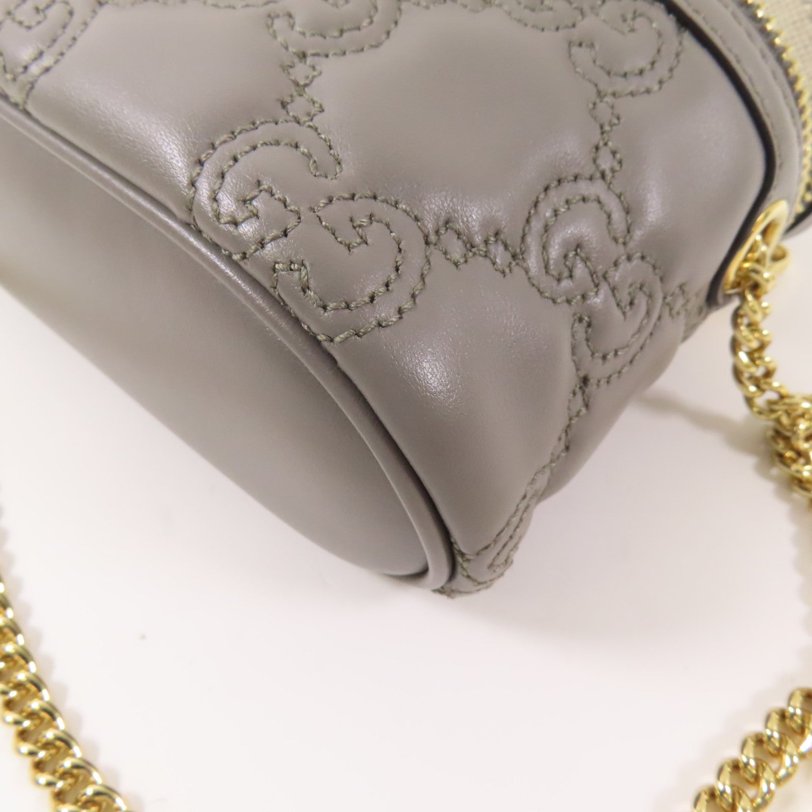 GUCCI 皮革Matelasse Top Handle Mini鏈帶肩背袋