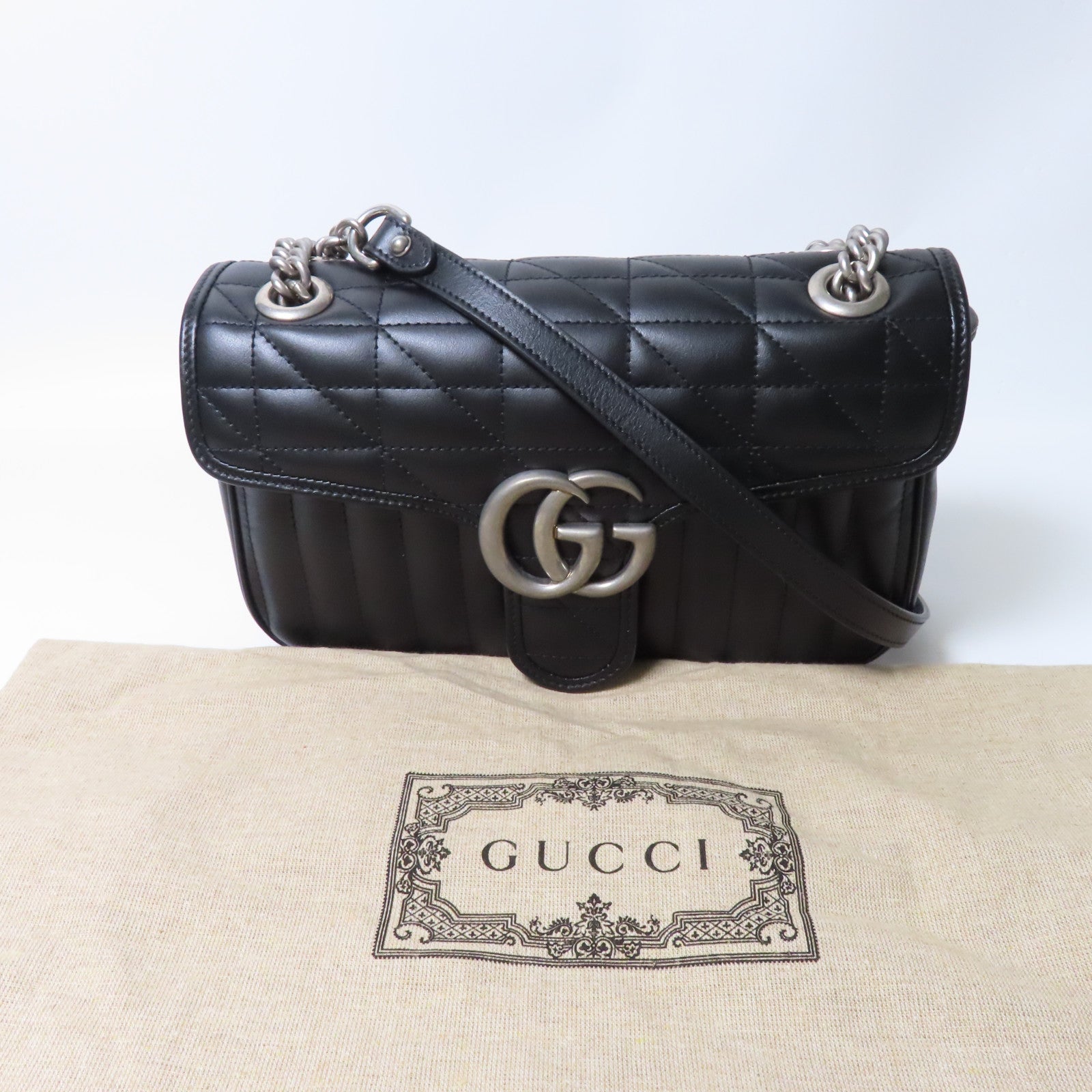 GUCCI 【激減優惠】牛皮皮革Shoulder Bag銀扣鏈帶肩背袋黑色