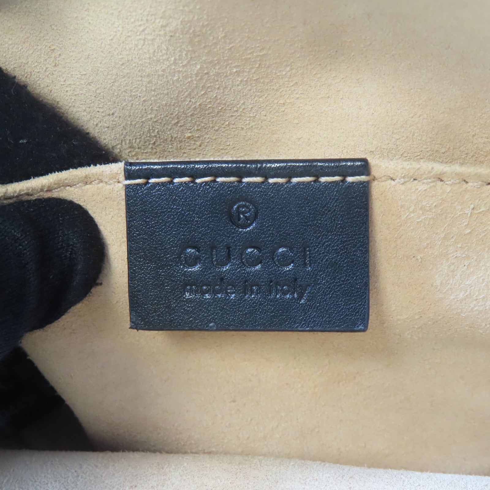 GUCCI 牛皮皮革GG Marmont Waist Bag金扣腰包黑色