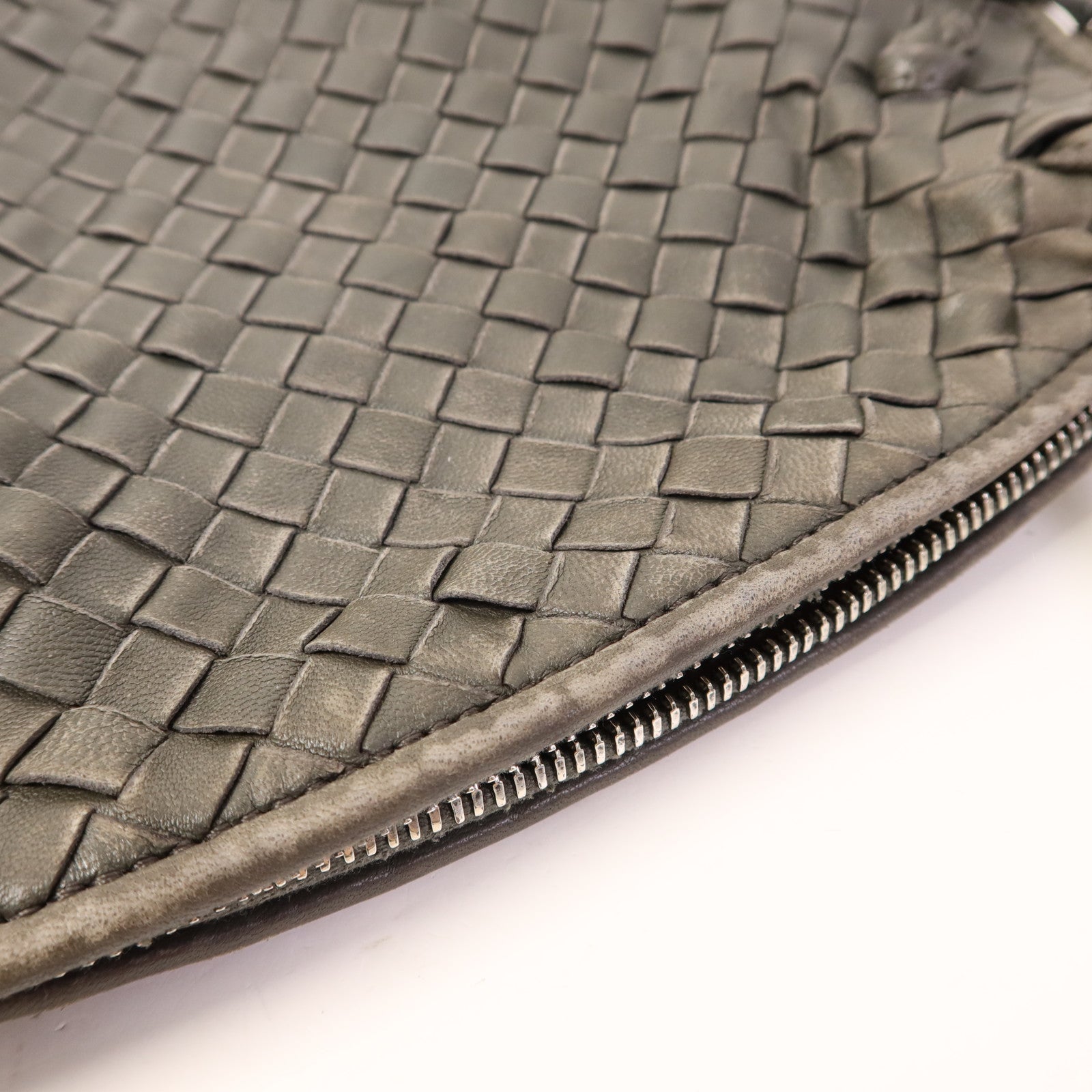 BOTTEGA VENETA 羊皮皮革Shoulder Bag銀扣肩背袋