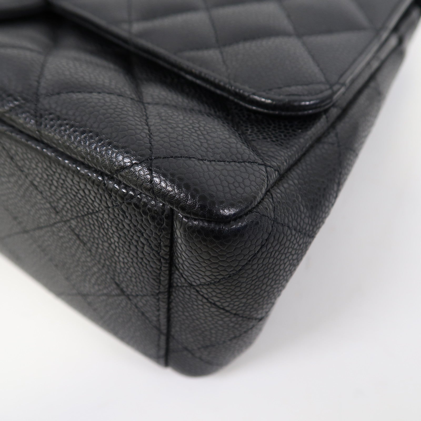 CHANEL 【激減優惠】菱格牛皮皮革Classic Maxi銀扣鏈帶肩背袋黑色