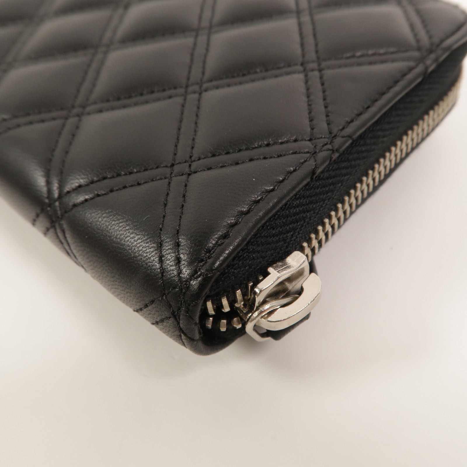 CHANEL 羊皮皮革Zipper Long Wallet長錢包