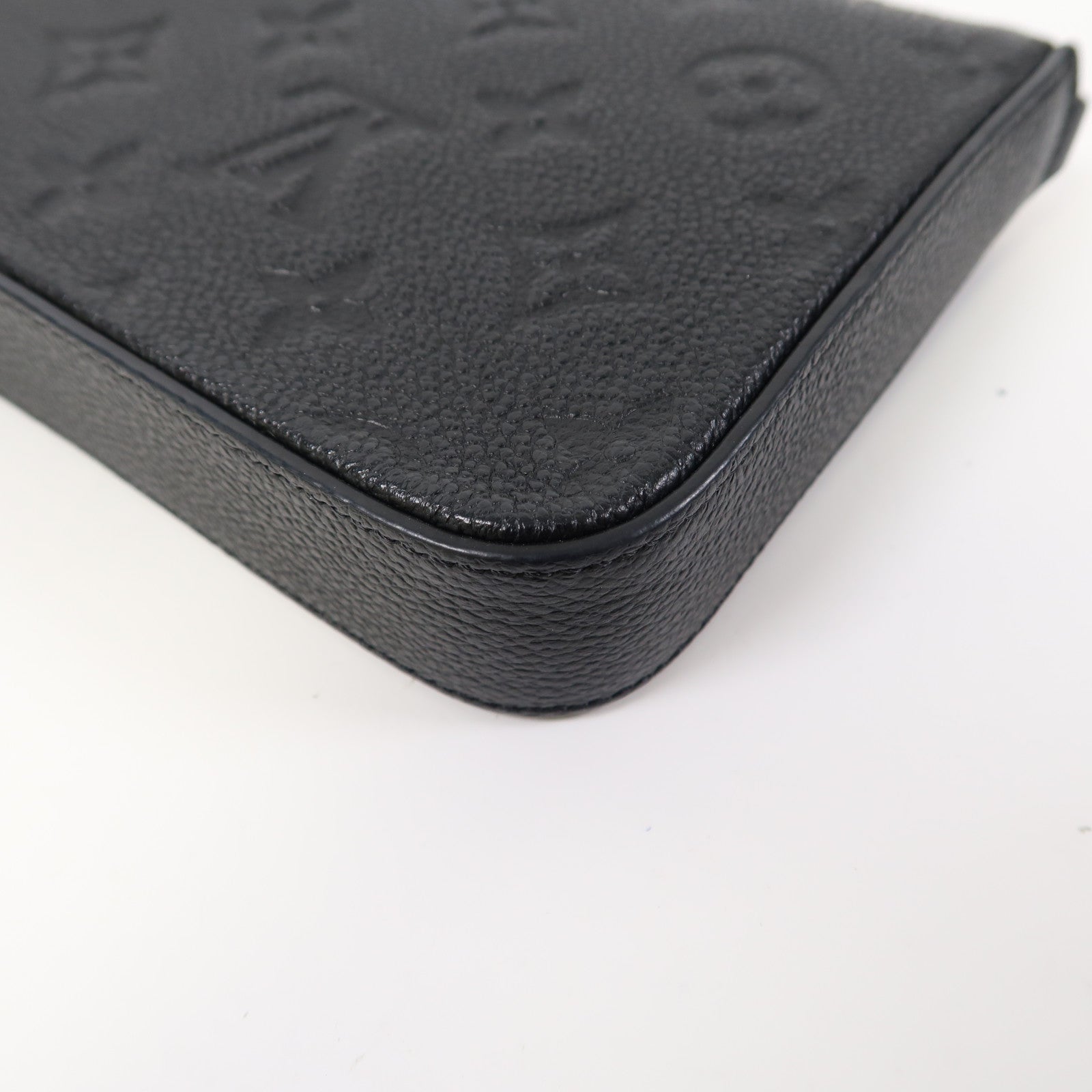 LOUIS VUITTON Monogram Empreinte Felicie Pochette金扣鏈帶肩背袋黑色